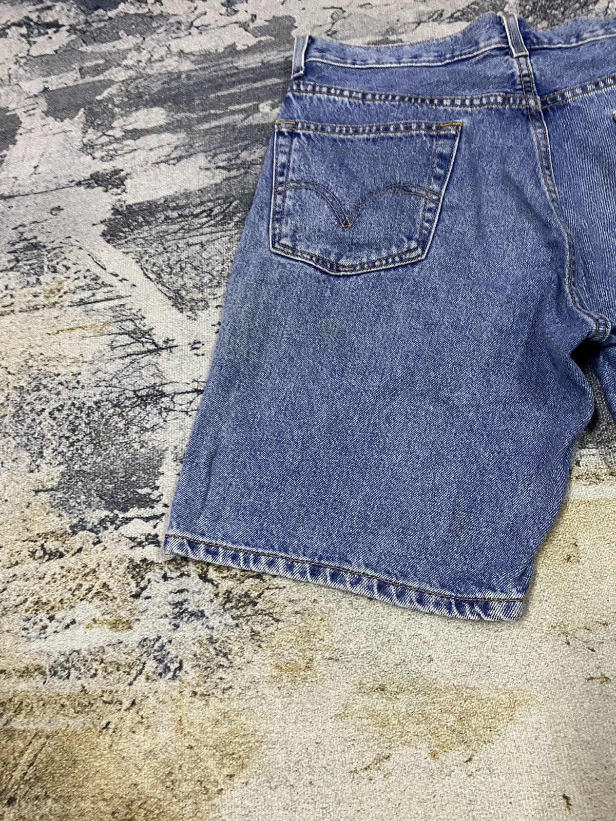 Levi's × Vintage Vintage Levis 505 Denim Short Size US 34 / EU 50 - 9 Thumbnail