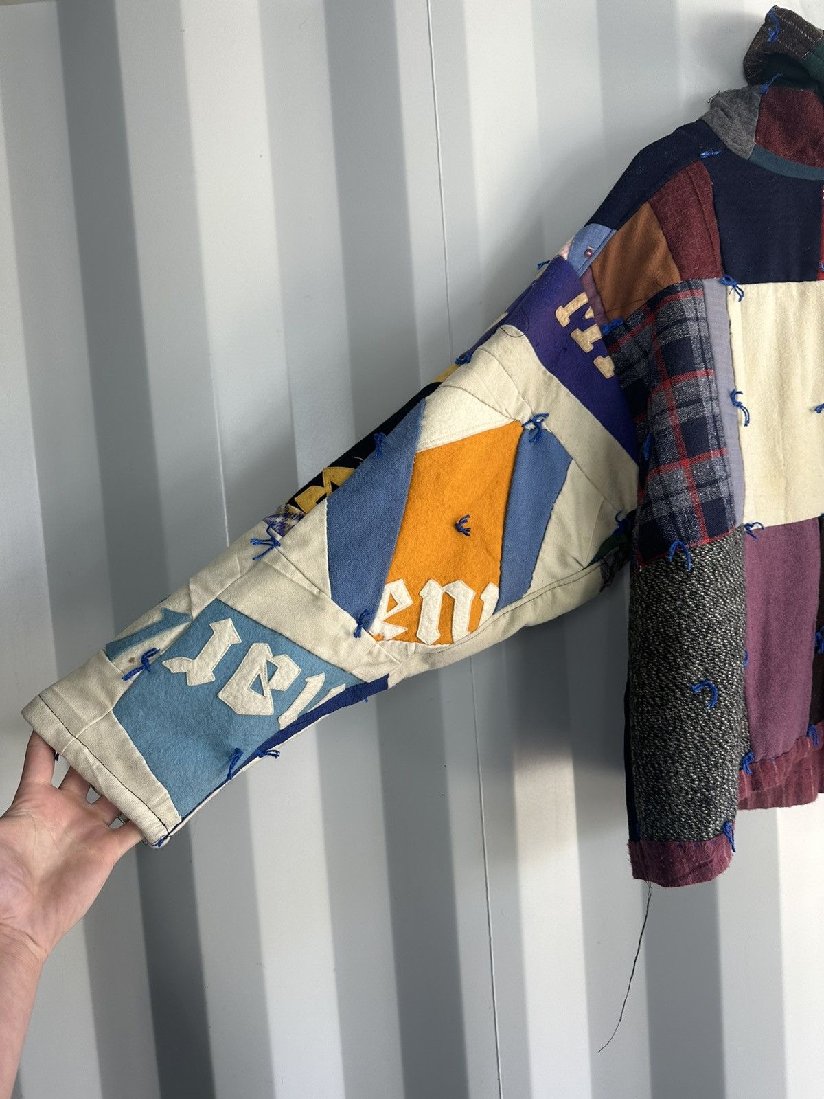 Vintage Heavy Pennant Patchwork Pullover Hoodie Size US M / EU 48-50 / 2 - 3 Thumbnail