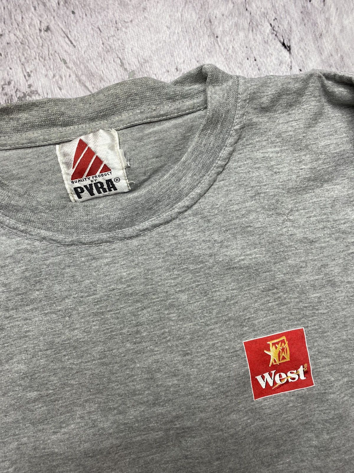 Camel West cigarettes Vintage 90s tee Size US XL / EU 56 / 4 - 3 Thumbnail