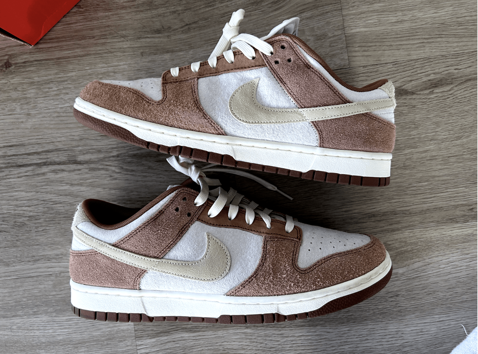 Nike Nike Dunk Low Pro Premium Medium Curry Size 11 Worn Once Size US 11 / EU 44 - 1 Thumbnail