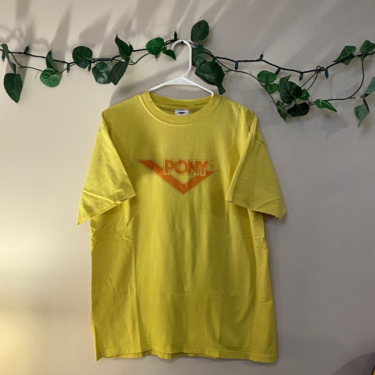 Other Vintage 90s PONY Streetwear T-Shirt Size US L / EU 52-54 / 3 - 1 Thumbnail