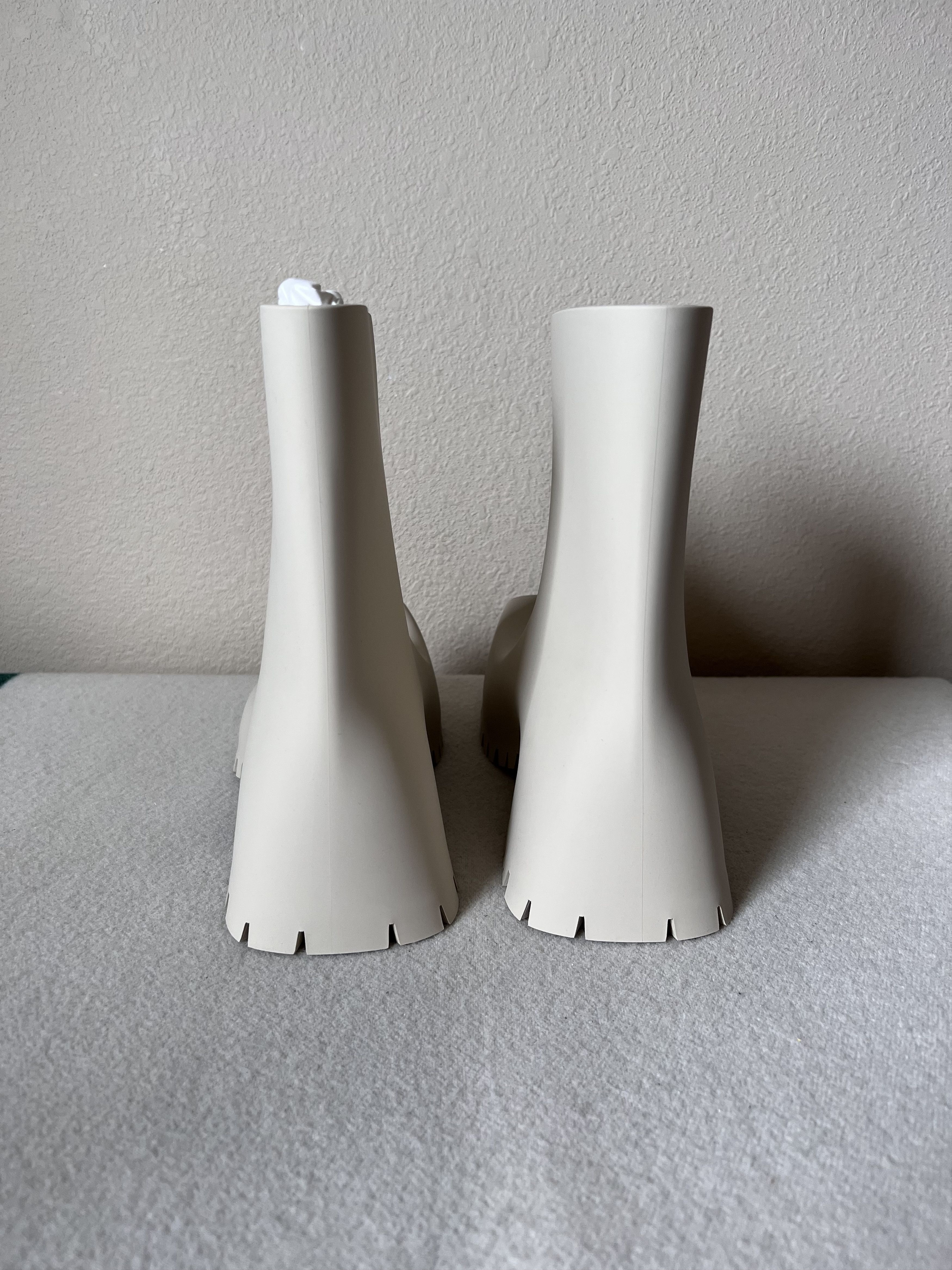 Balenciaga Balenciaga Rubber Trooper Boots in Beige Size US 6 / IT 36 - 5 Thumbnail