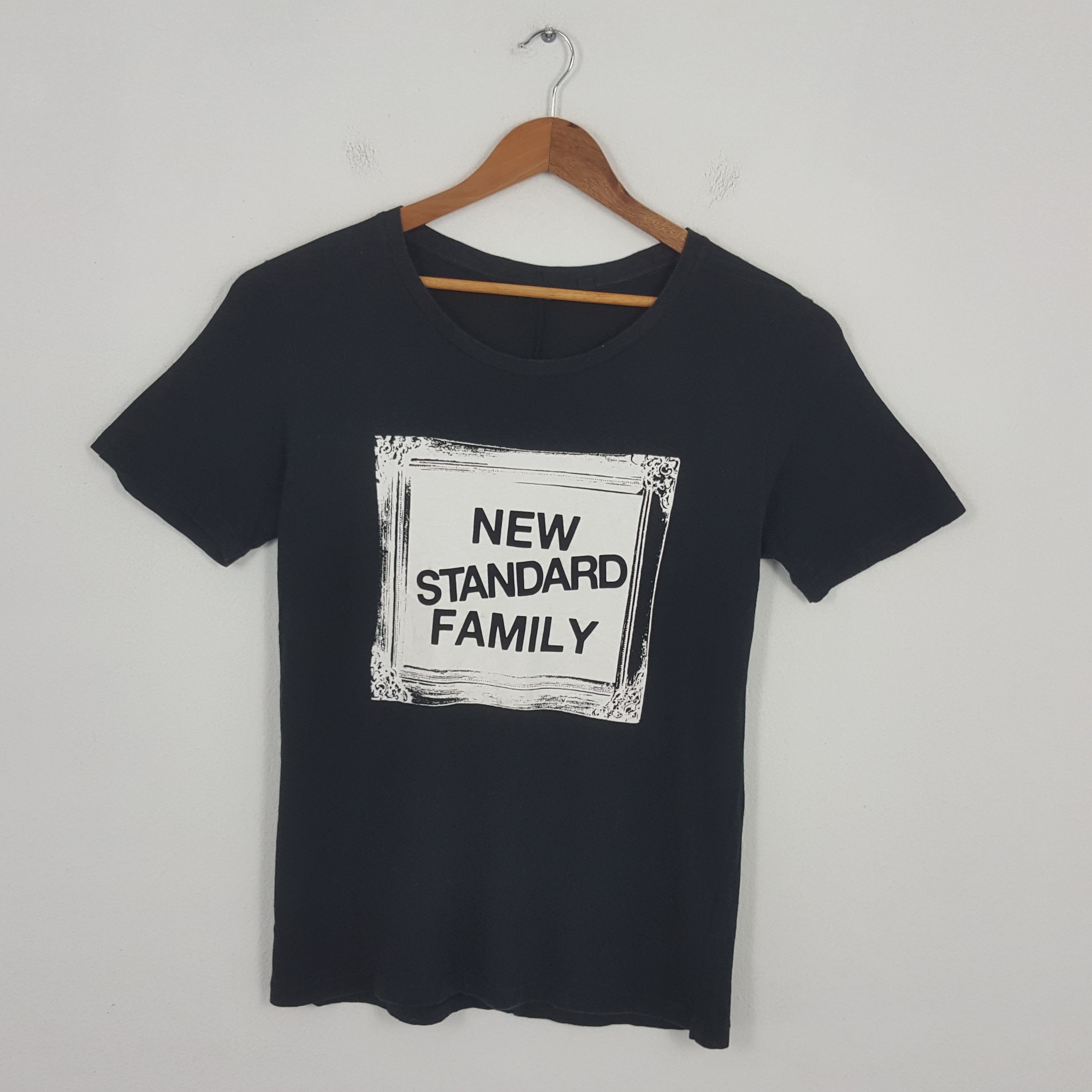 Undercover × Uniqlo × Vintage Vintage UNDERCOVER X Uniqlo Japanese Brand T-Shirt Size US M / EU 48-50 / 2 - 1 Thumbnail