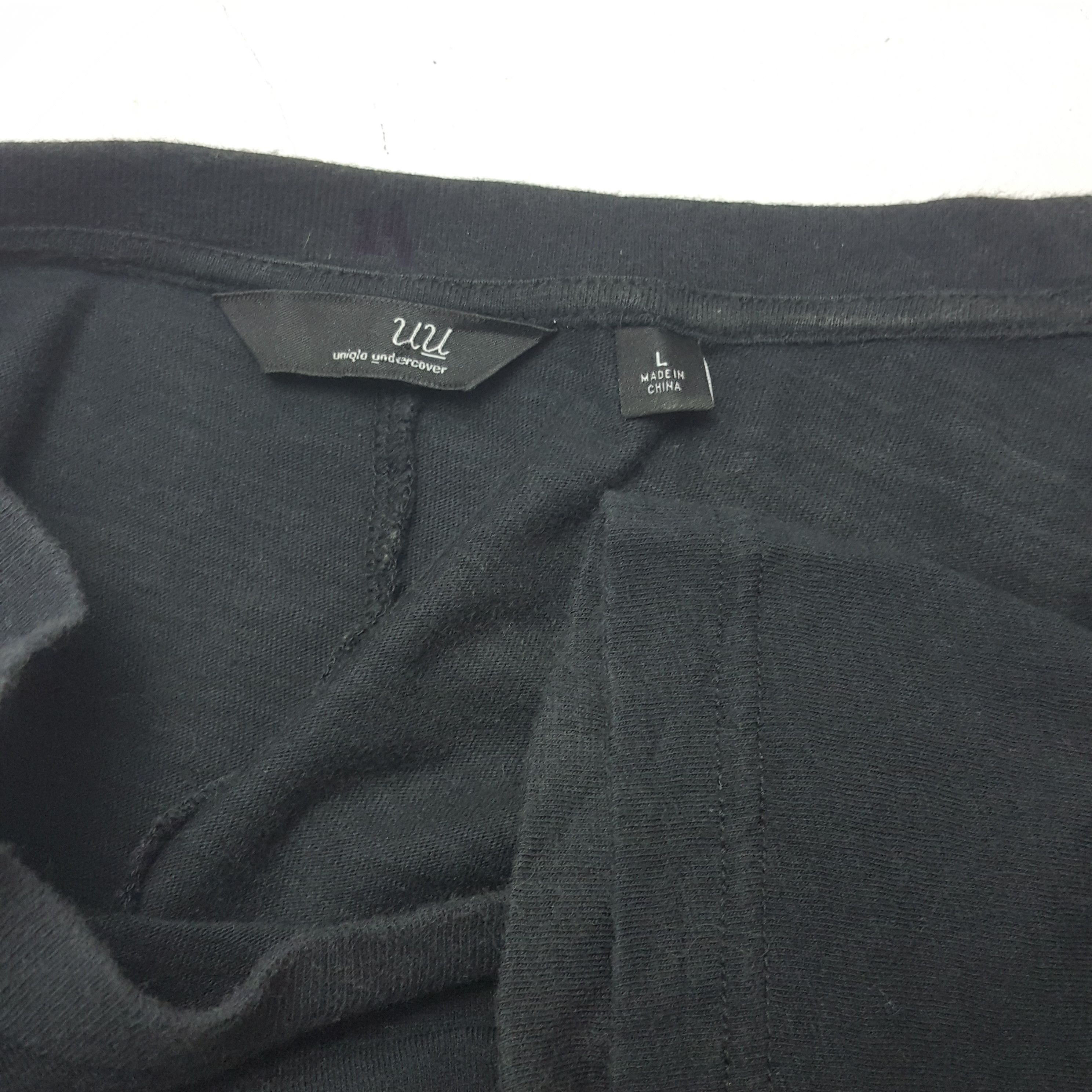 Undercover × Uniqlo × Vintage Vintage UNDERCOVER X Uniqlo Japanese Brand T-Shirt Size US M / EU 48-50 / 2 - 6 Thumbnail