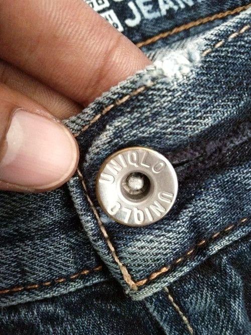 Japanese Brand Vintage Uniqlo Selvedge Redline Distressed Jeans 30x31 Size US 30 / EU 46 - 7 Thumbnail