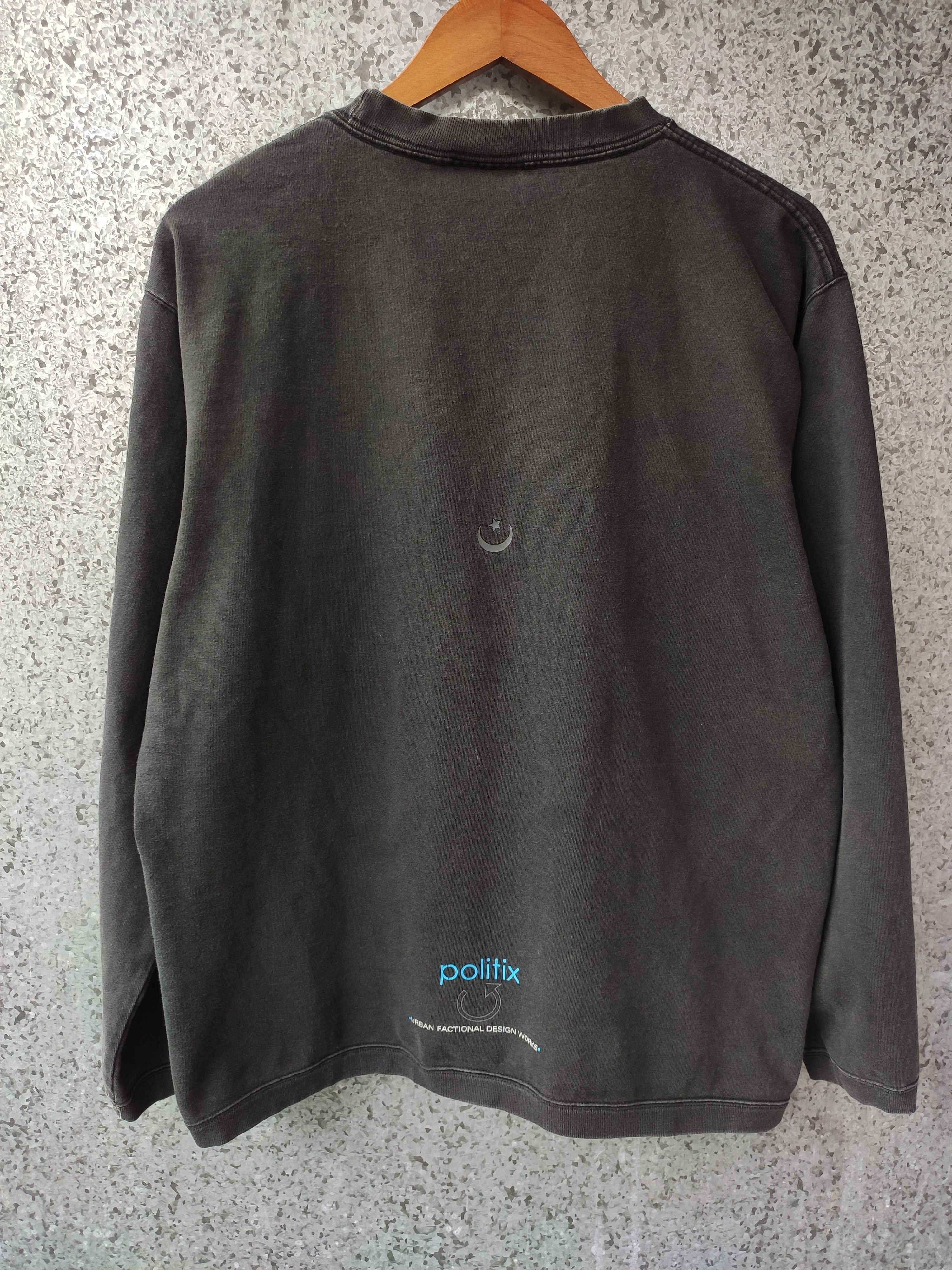 Japanese Brand Politix long sleeve OVER Spell out Size US L / EU 52-54 / 3 - 3 Thumbnail