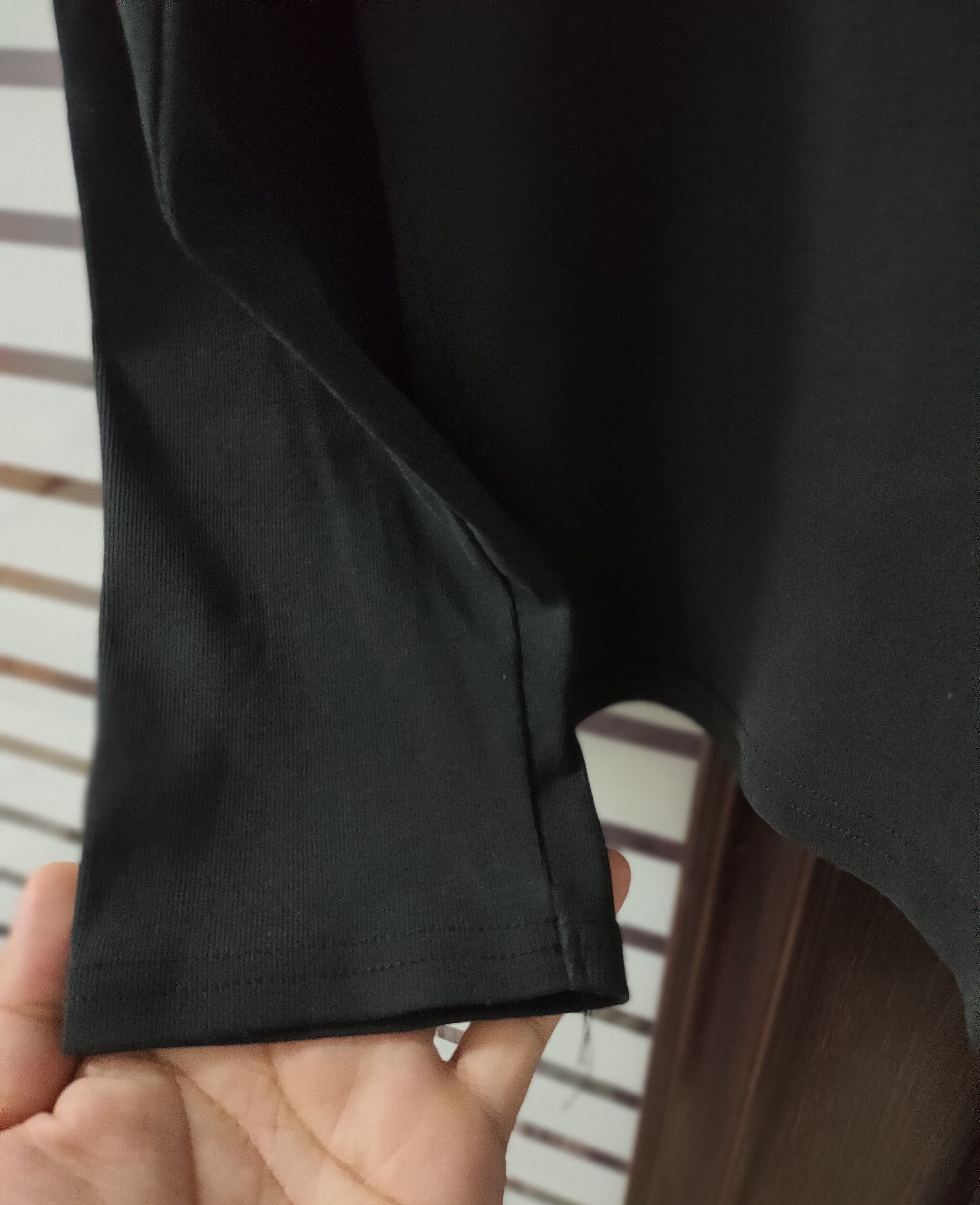 In The Attic 💥In The Attic Homme L.Sleeve💥 Size US M / EU 48-50 / 2 - 4 Thumbnail