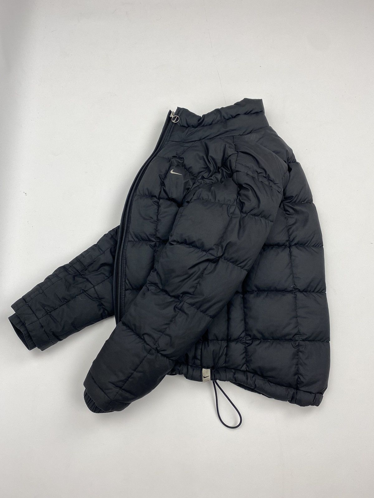 image of Y2K Nike Nylon Drill Puffer Jacket Swoosh in Black, Women's (Size Small)
