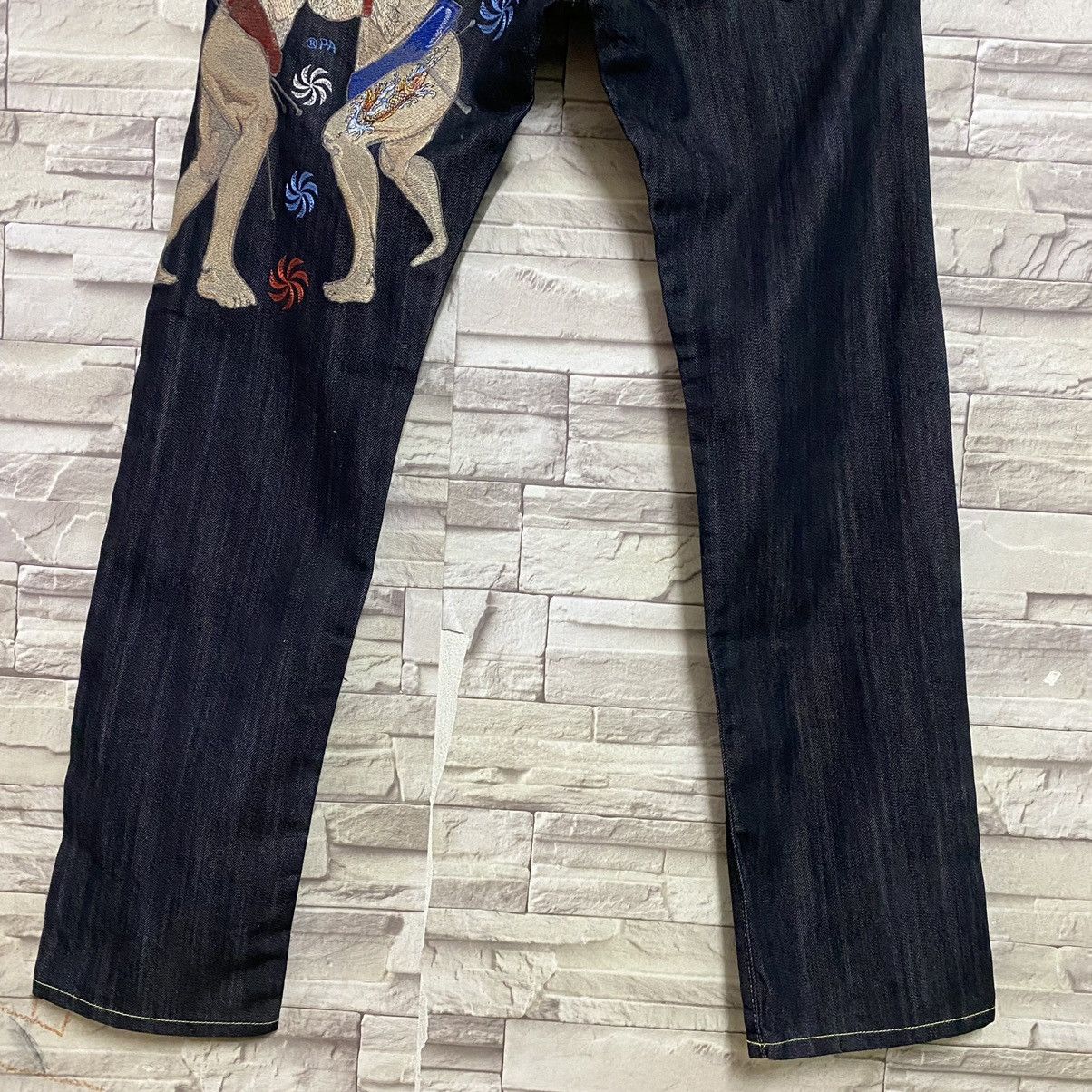 Dragonfly Sugoi Japan Tattoo Denim Embroidery Jeans Sumo Size US 30 / EU 46 - 11 Thumbnail
