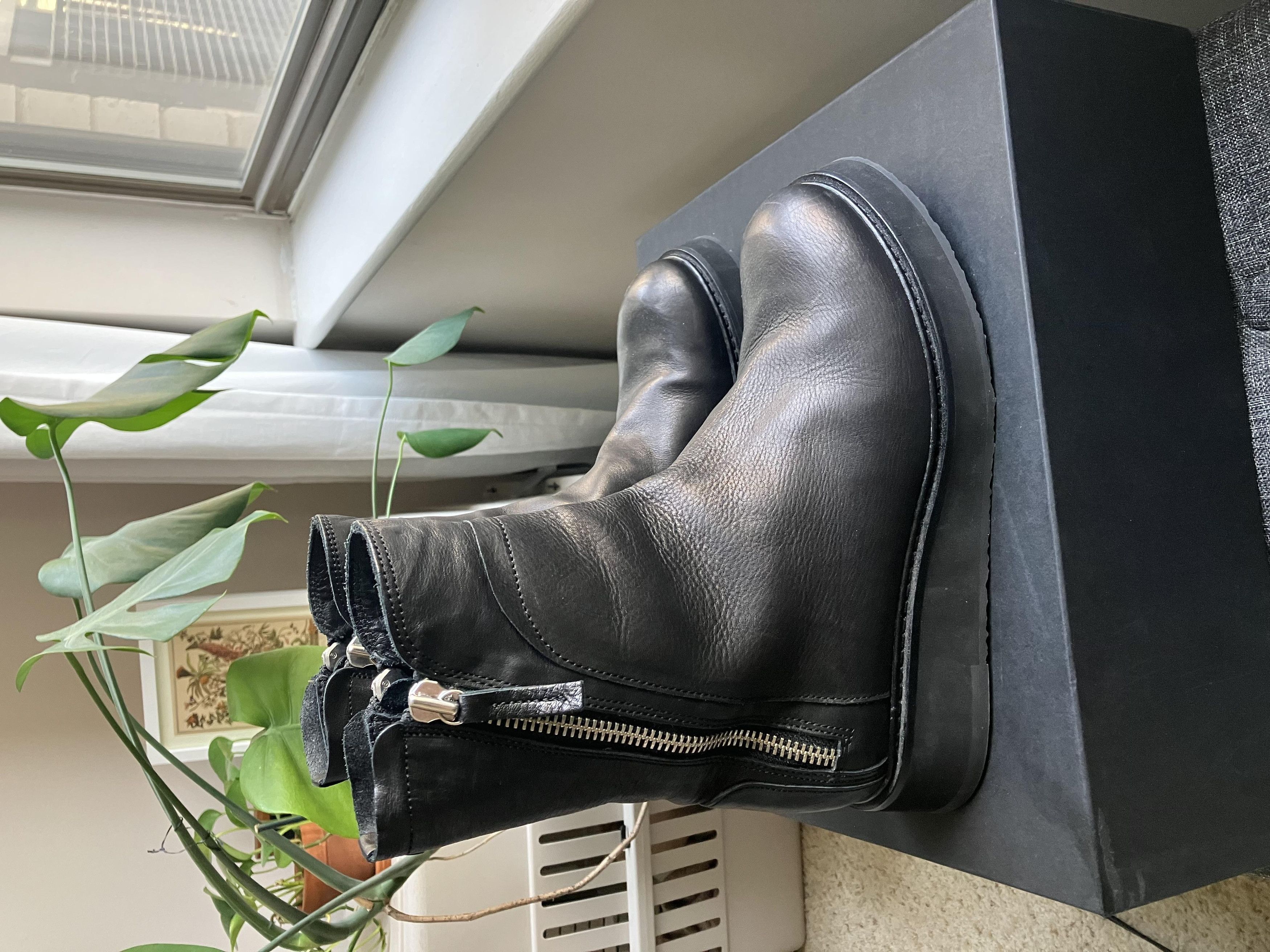 Cinzia Araia Berek Double Zip Boots (sz 41, fits like 42) | Grailed
