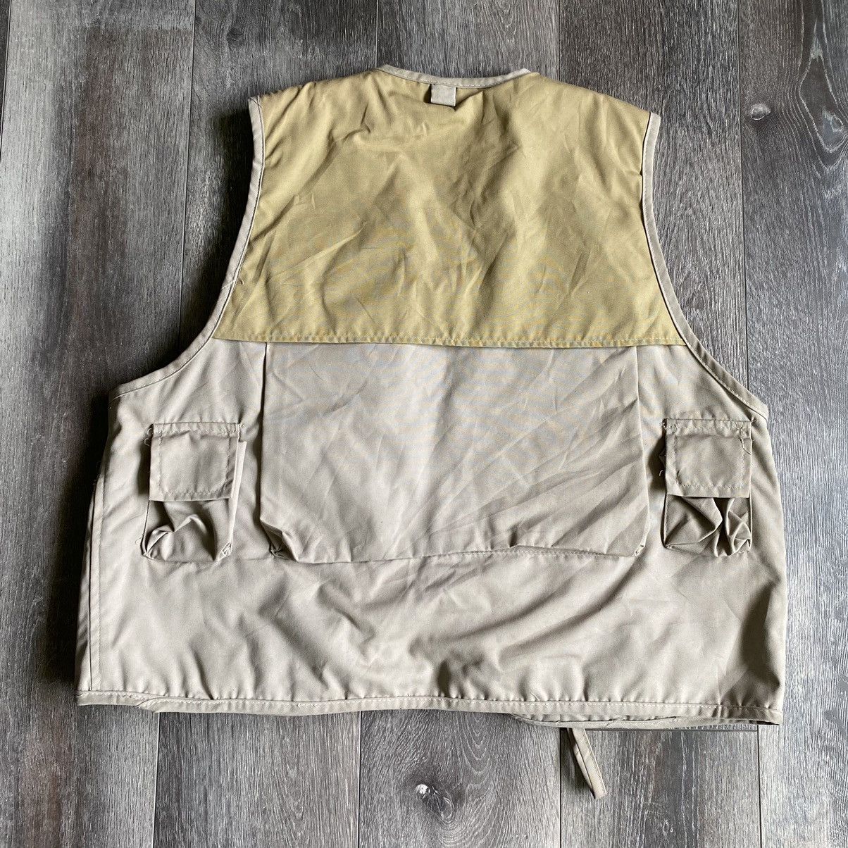 Vintage Vintage 00s Military Beige Utility Safari Multi Pocket Vest Size US L / EU 52-54 / 3 - 2 Thumbnail