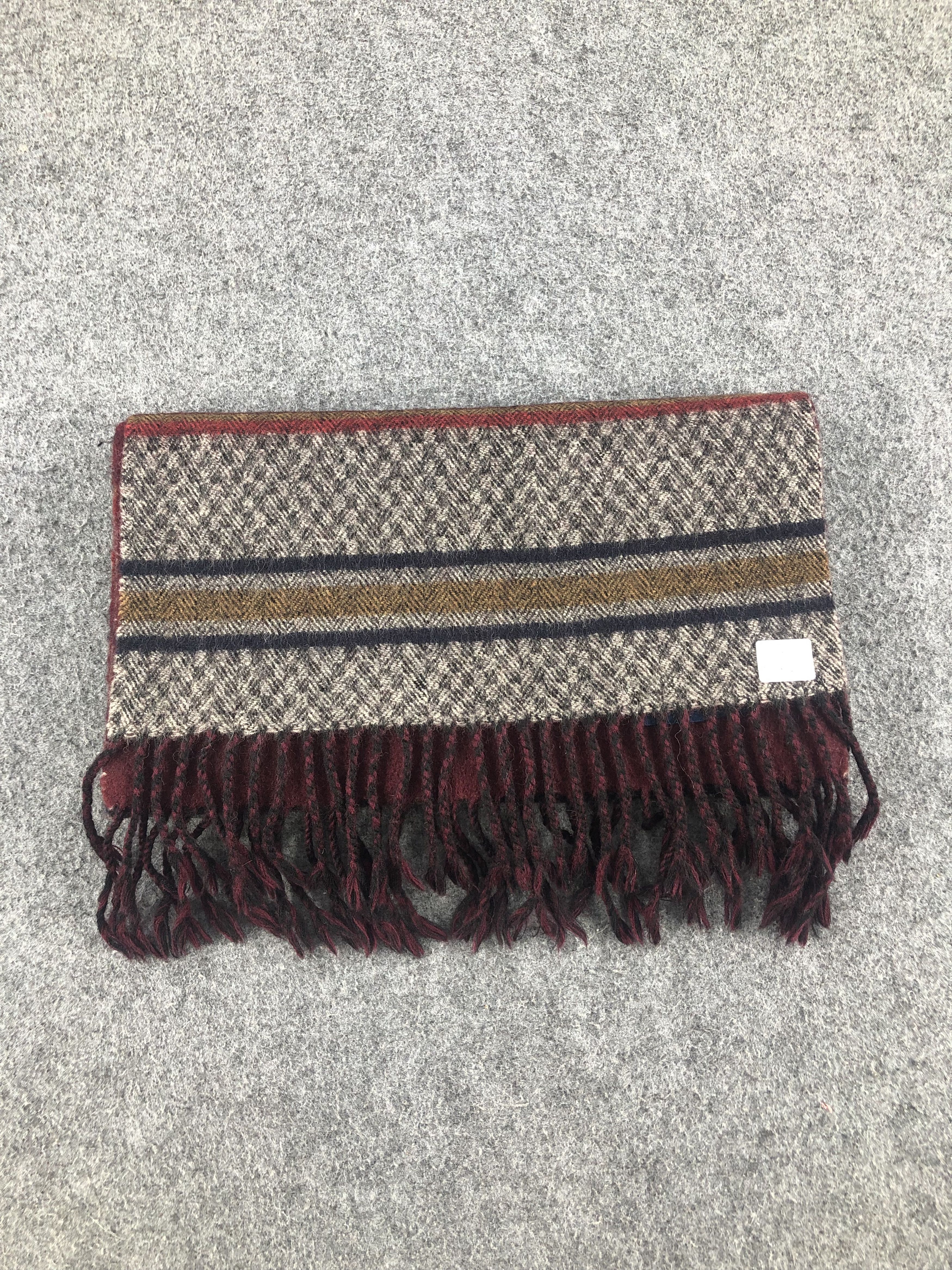 Emanuel Ungaro Emanuel Ungaro Scarf / Muffler / Neckwear Size ONE SIZE - 6 Thumbnail