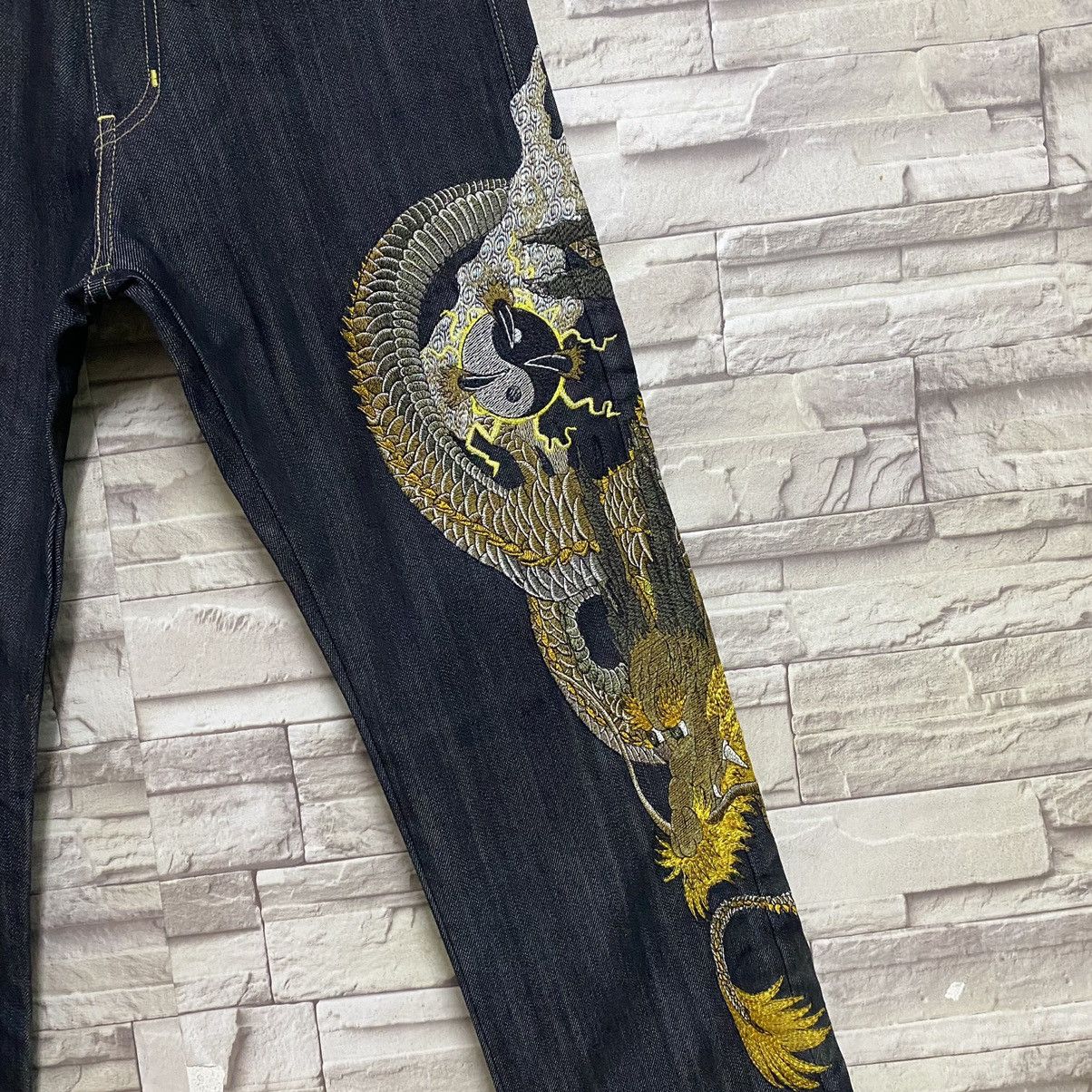 Dragonfly Sugoi Japan Tattoo Denim Embroidery Jeans Dragon fly Size US 30 / EU 46 - 8 Thumbnail