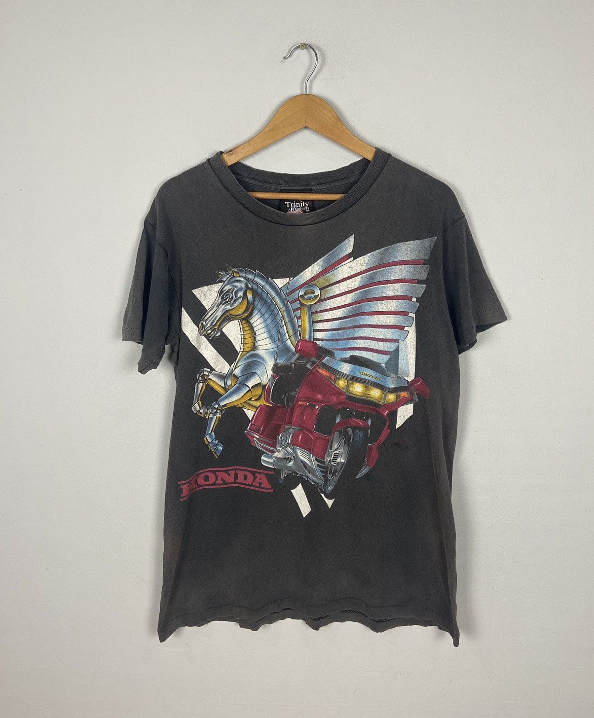 Honda Vintage 1984 Honda Gold Wing Luxurious GL1200 3D Graphic Tee Size US M / EU 48-50 / 2 - 1 Thumbnail