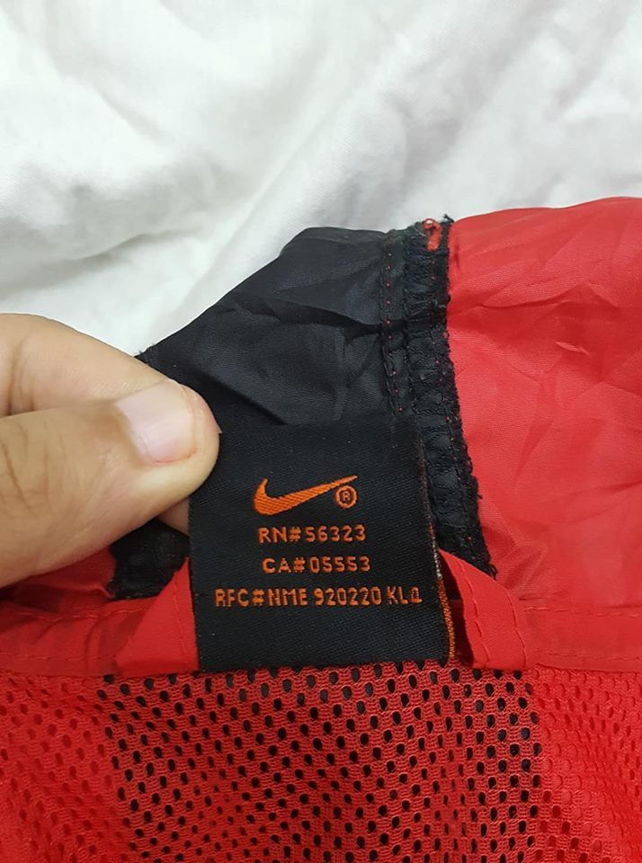 Nike ACG Vtg. Nike ACG Light Windbreaker Jacket Size US XL / EU 56 / 4 - 12 Thumbnail