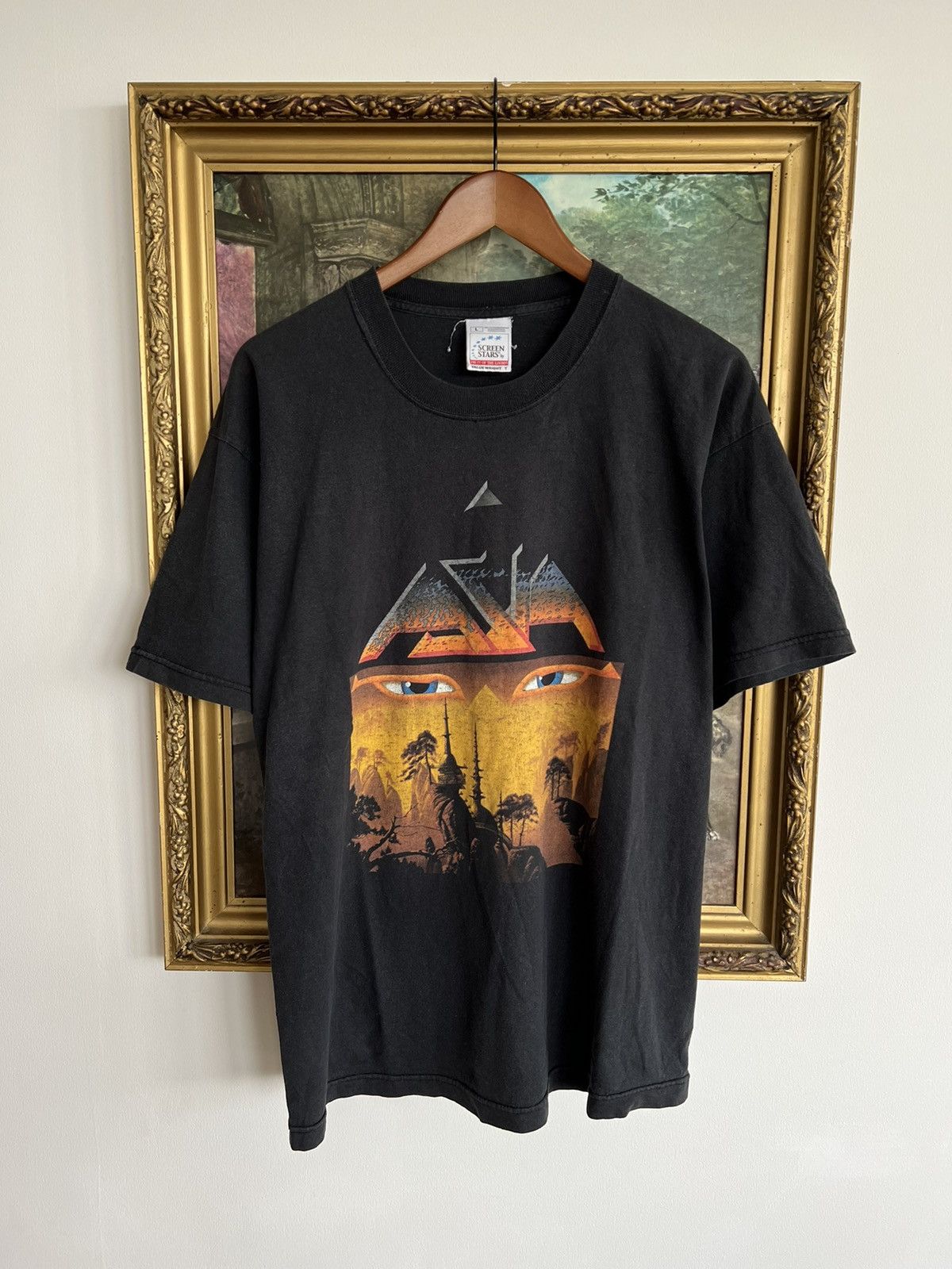 Band Tees Vintage 2001 Asia Rock Band British Tour Black Tee (Yes) Size US L / EU 52-54 / 3 - 1 Thumbnail
