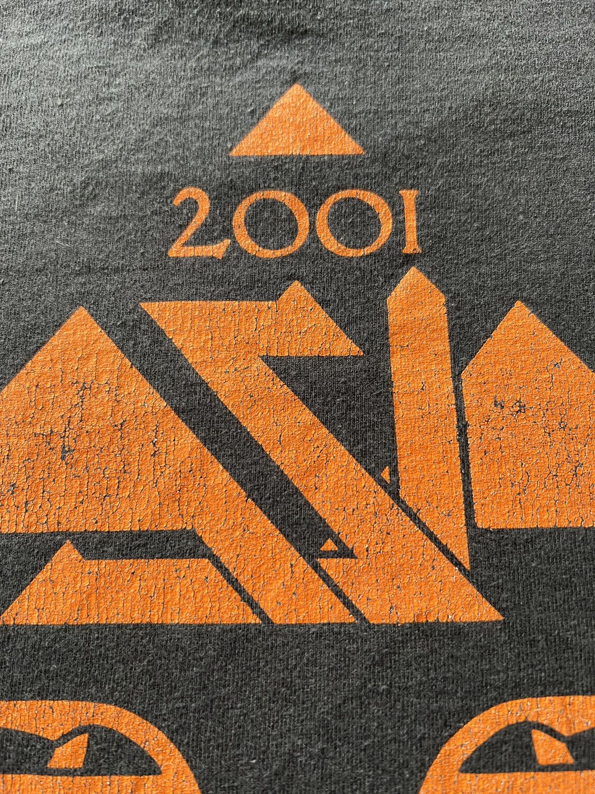 Band Tees Vintage 2001 Asia Rock Band British Tour Black Tee (Yes) Size US L / EU 52-54 / 3 - 11 Thumbnail