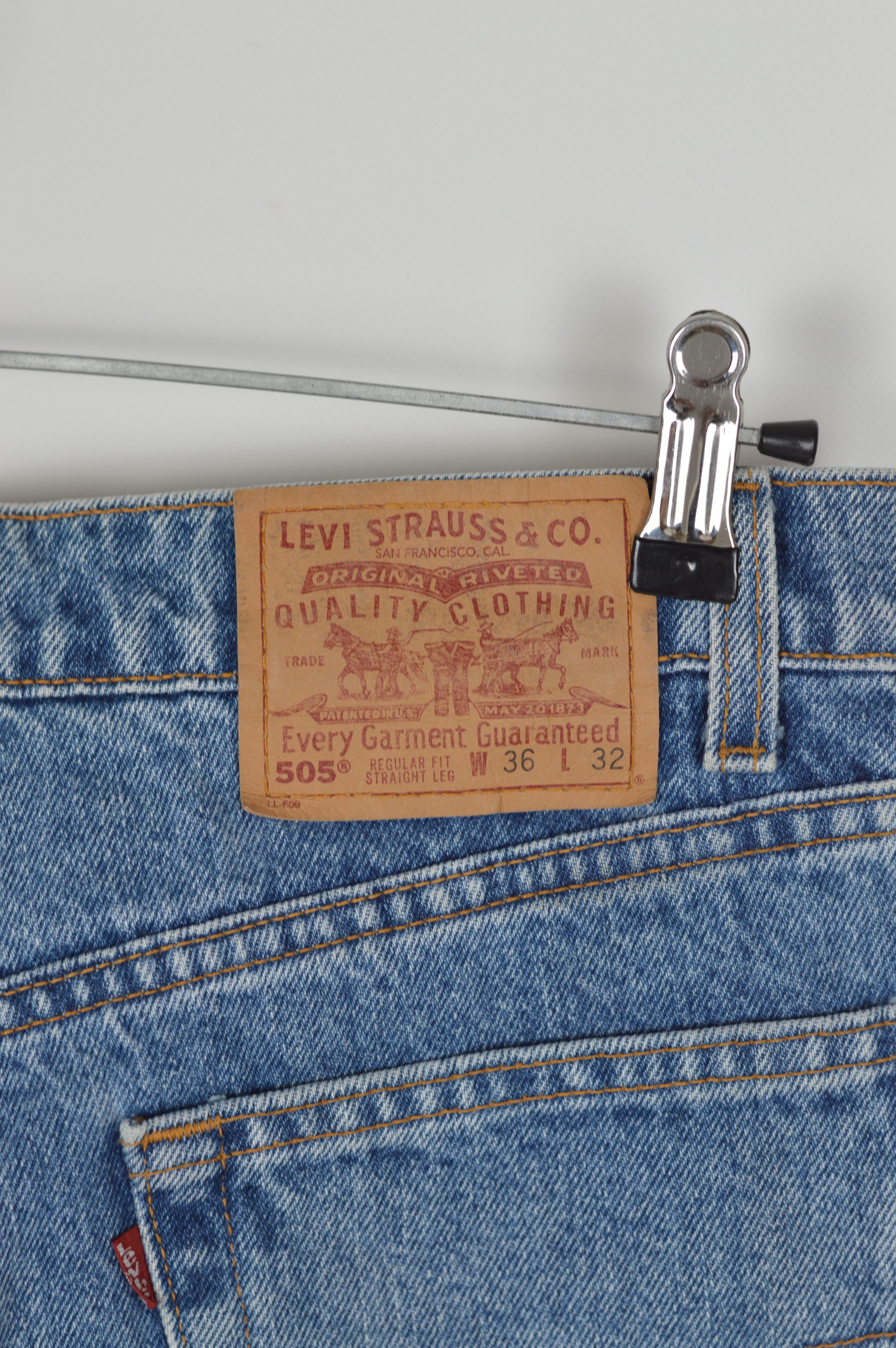 Levi's × Levi's Vintage Clothing × Vintage Vintage Made In USA Levi's 505 Blue Denim Pant Size US 36 / EU 52 - 10 Thumbnail