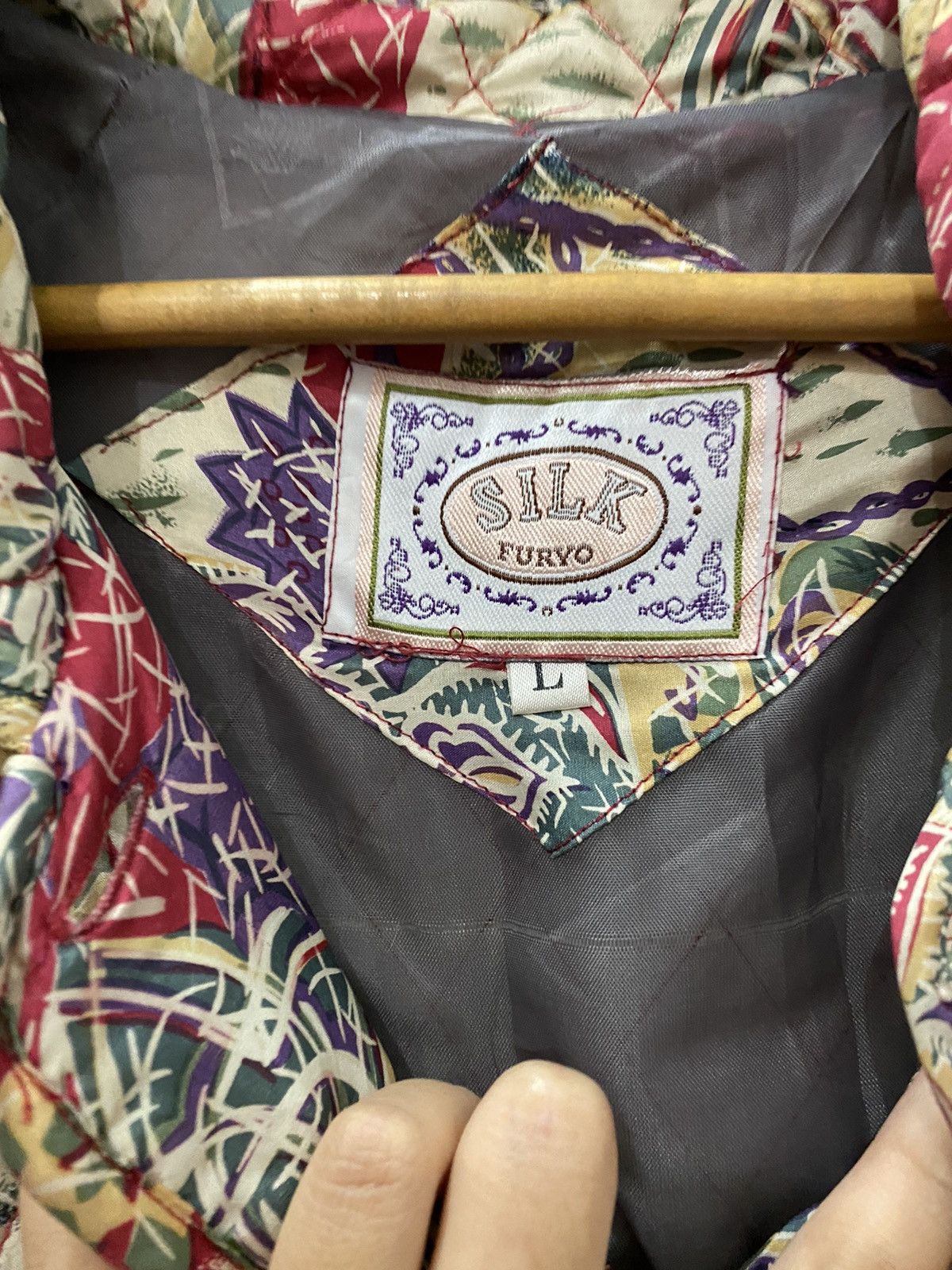 Japanese Brand Silk Quilted Design Floral Jacket Size US L / EU 52-54 / 3 - 9 Thumbnail