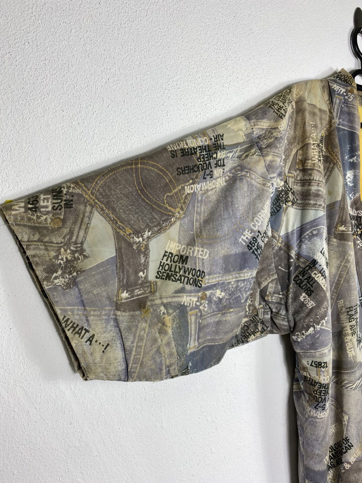 Japanese Brand KIMONO JACKET DENIM PRINTED STYLE Size US L / EU 52-54 / 3 - 5 Thumbnail
