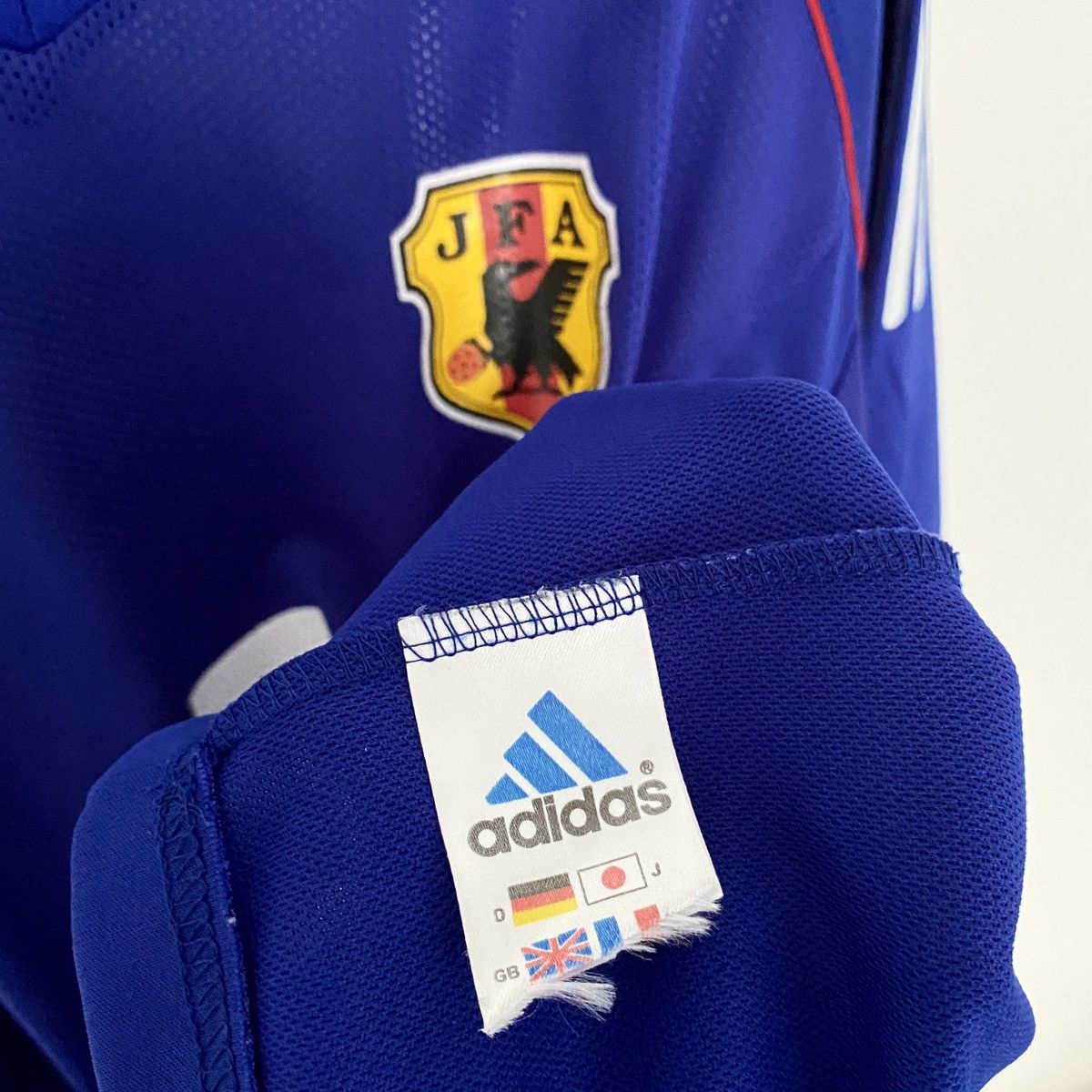 Adidas × Vintage 2002 PLAYER ISSUE Japan Inamoto Adidas Vintage Soccer Jersey Size US L / EU 52-54 / 3 - 9 Thumbnail