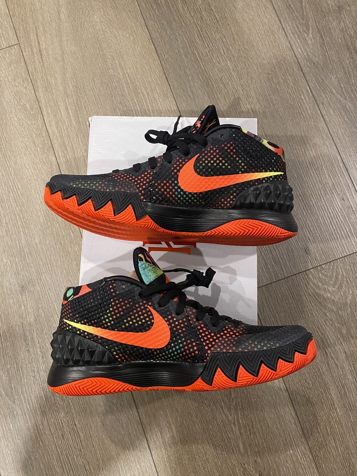 Nike Kyrie 1 Dream size 9.5 US Mens Size US 9.5 / EU 42-43 - 3 Thumbnail