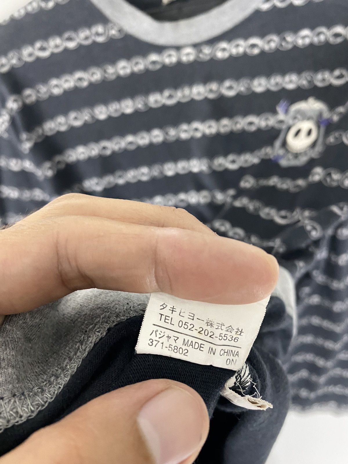 Disney × Vintage The Nightmare before Christmas Tim Burtons Size US L / EU 52-54 / 3 - 4 Thumbnail