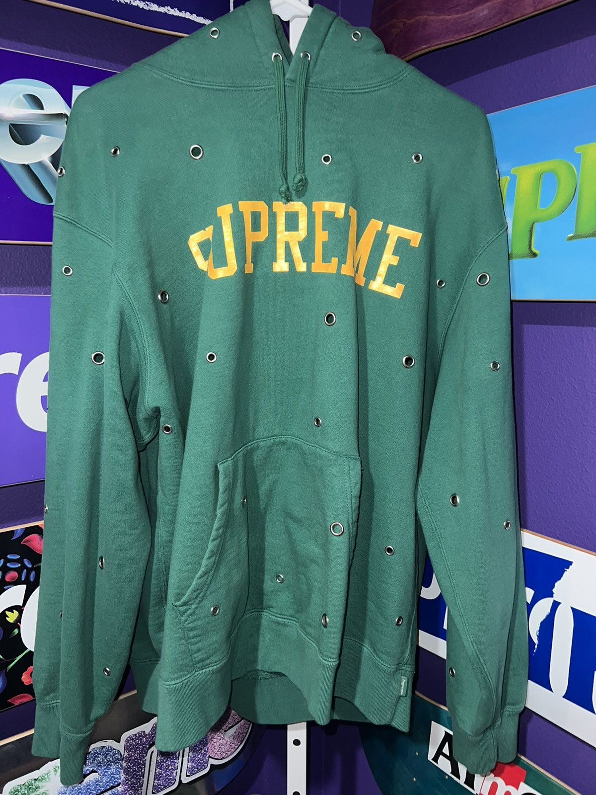 Supreme Supreme Eyelet Hooded Sweatshirt Size US L / EU 52-54 / 3 - 2 Thumbnail