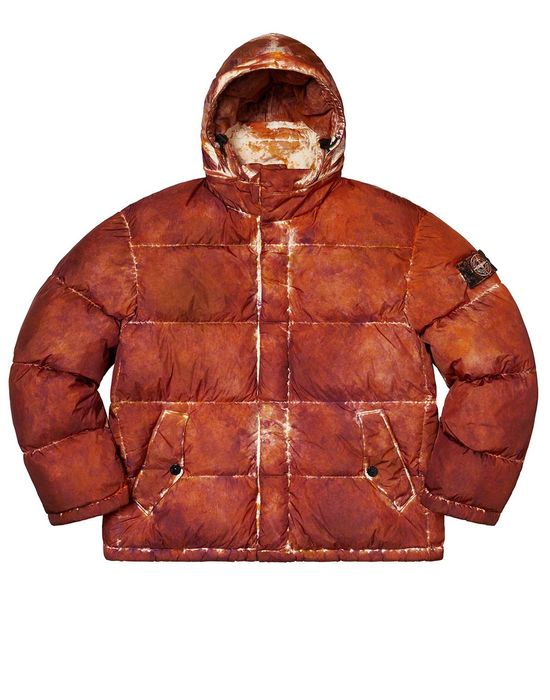 Stone island store camo puffer jacket