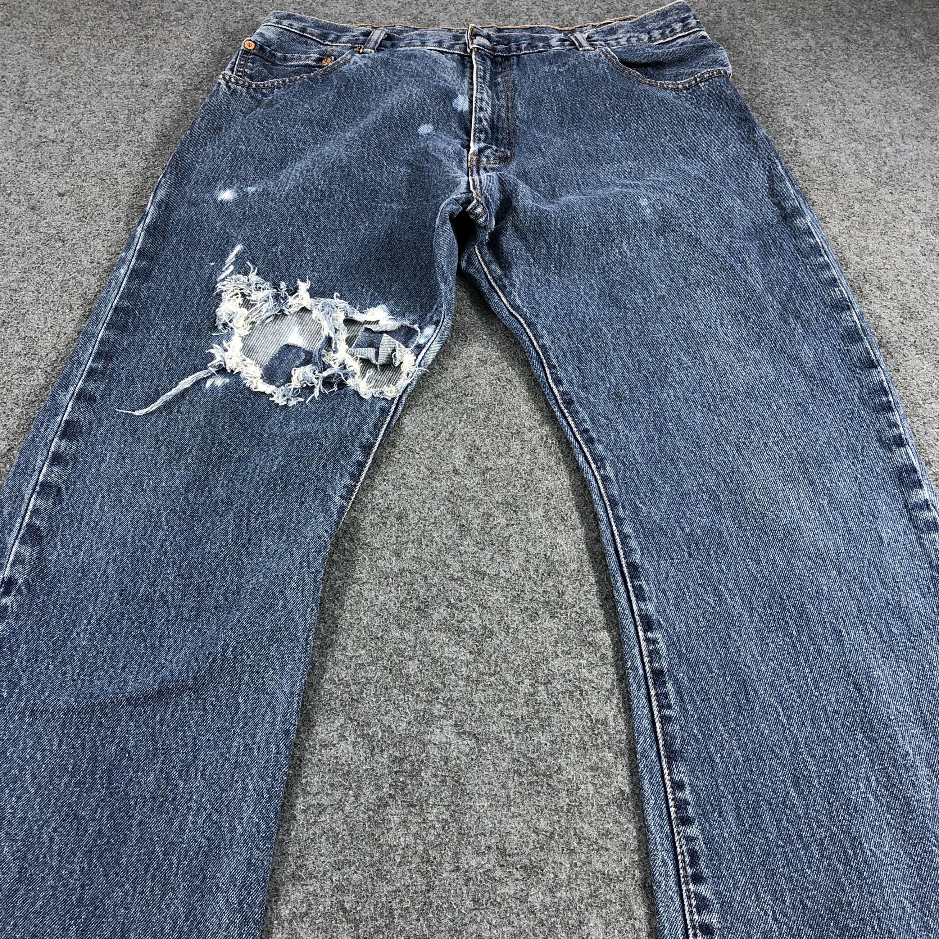 Levi's Vintage Levis 517 Flared Jeans-JM1112 Size US 35 - 3 Thumbnail