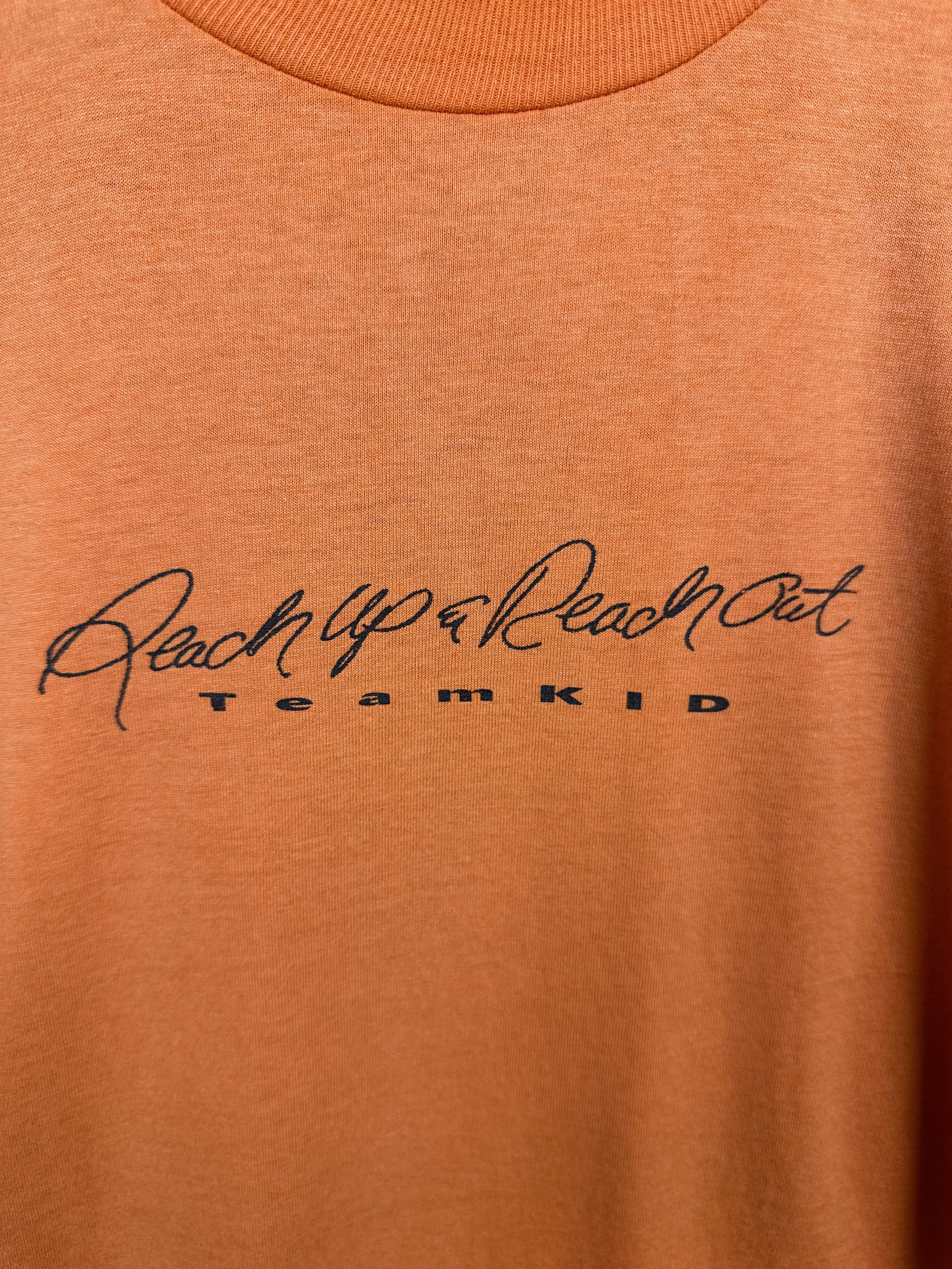 Vintage Vintage 90s Reach up & reach out:TeamKid Art T-Shirt Size US L / EU 52-54 / 3 - 6 Thumbnail