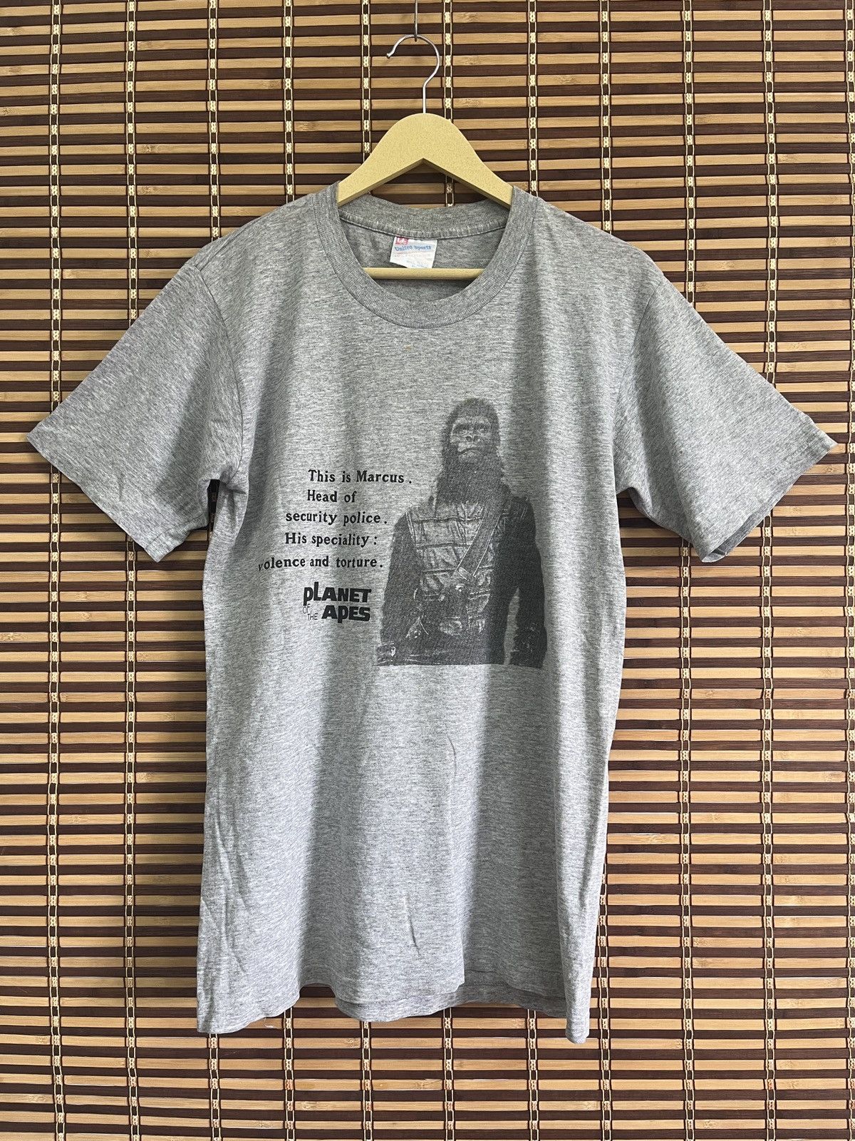 Vintage Rare Vintage Planet Of The Apes 1968 Character TShirts Size US M / EU 48-50 / 2 - 17 Thumbnail
