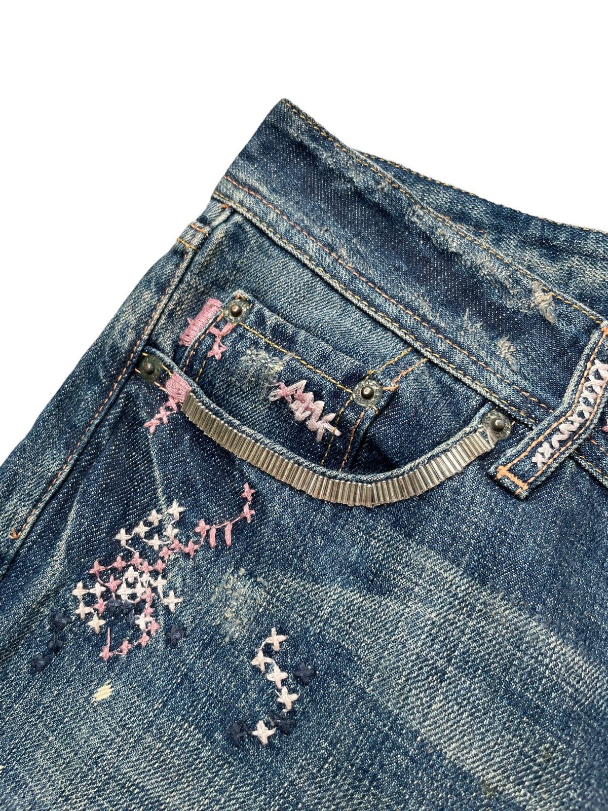 Levi's Vintage 2006 Levis FL 553 Distresed Custom Size 32" / US 10 / IT 46 - 7 Thumbnail