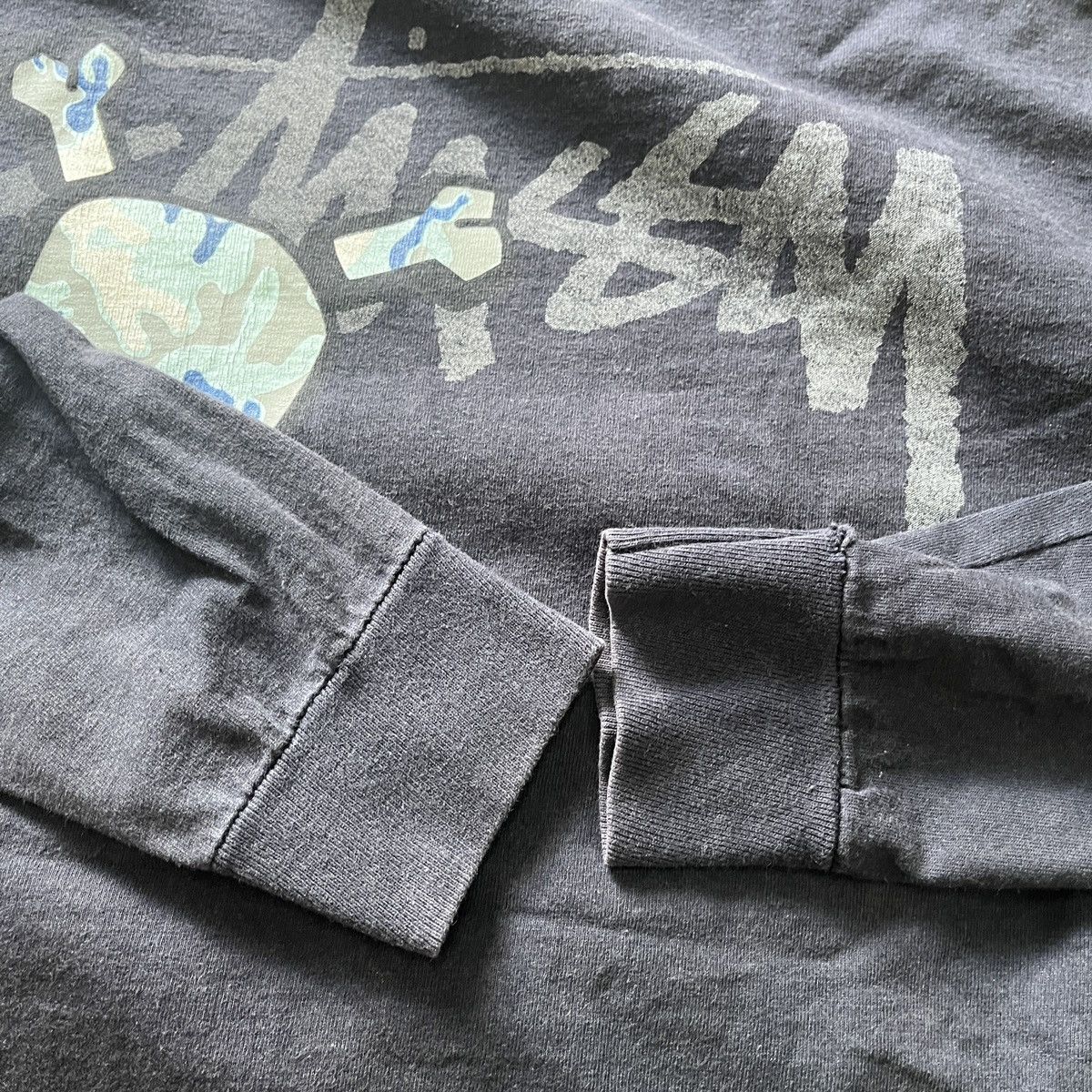 Stussy × Vintage Vintage Stussy Japan Skulls Front Back Printed Limited Size US M / EU 48-50 / 2 - 17 Thumbnail