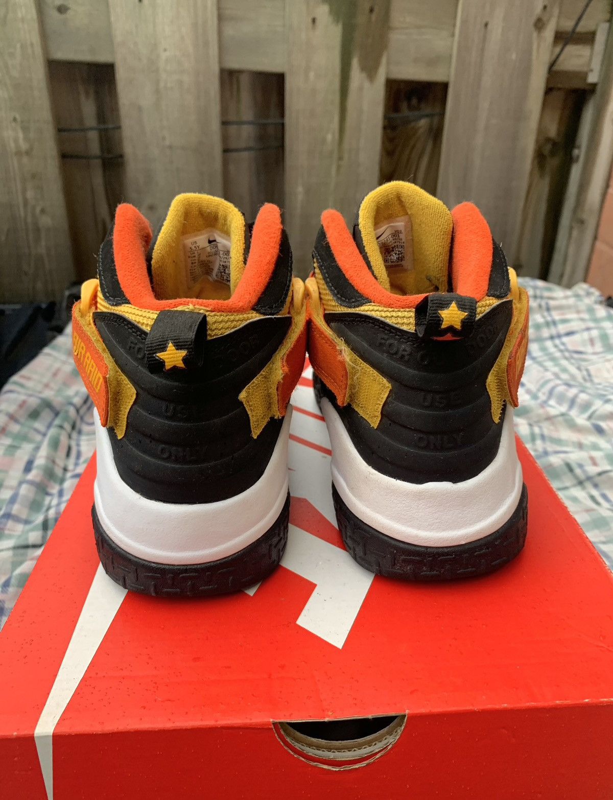 Nike Nike Air Raid Roswell Rayguns Size US 5.5 / EU 38 - 3 Thumbnail