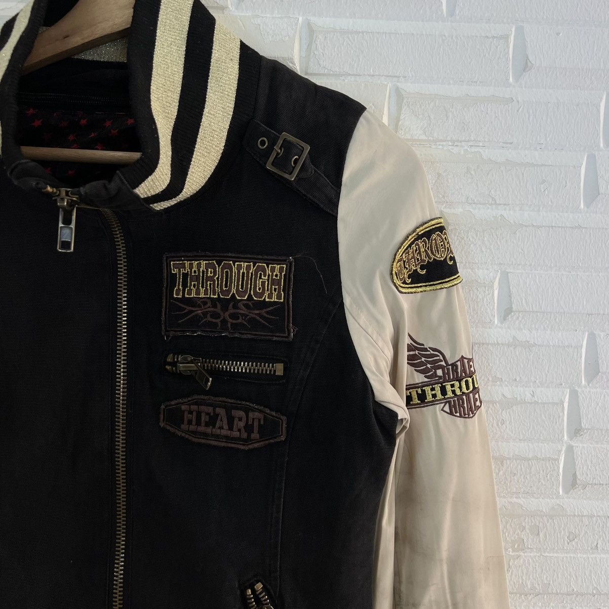 Hysteric Glamour VINTAGE THROUGH HEART VARSITY JACKET BIG LOGO RIDER Size US S / EU 44-46 / 1 - 3 Thumbnail