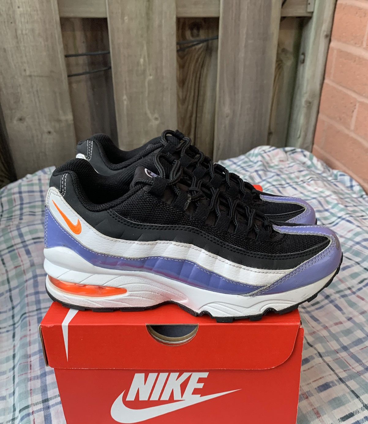 Nike Nike Air Max 95 GS Black Twilight Size US 5 / EU 37 - 8 Thumbnail