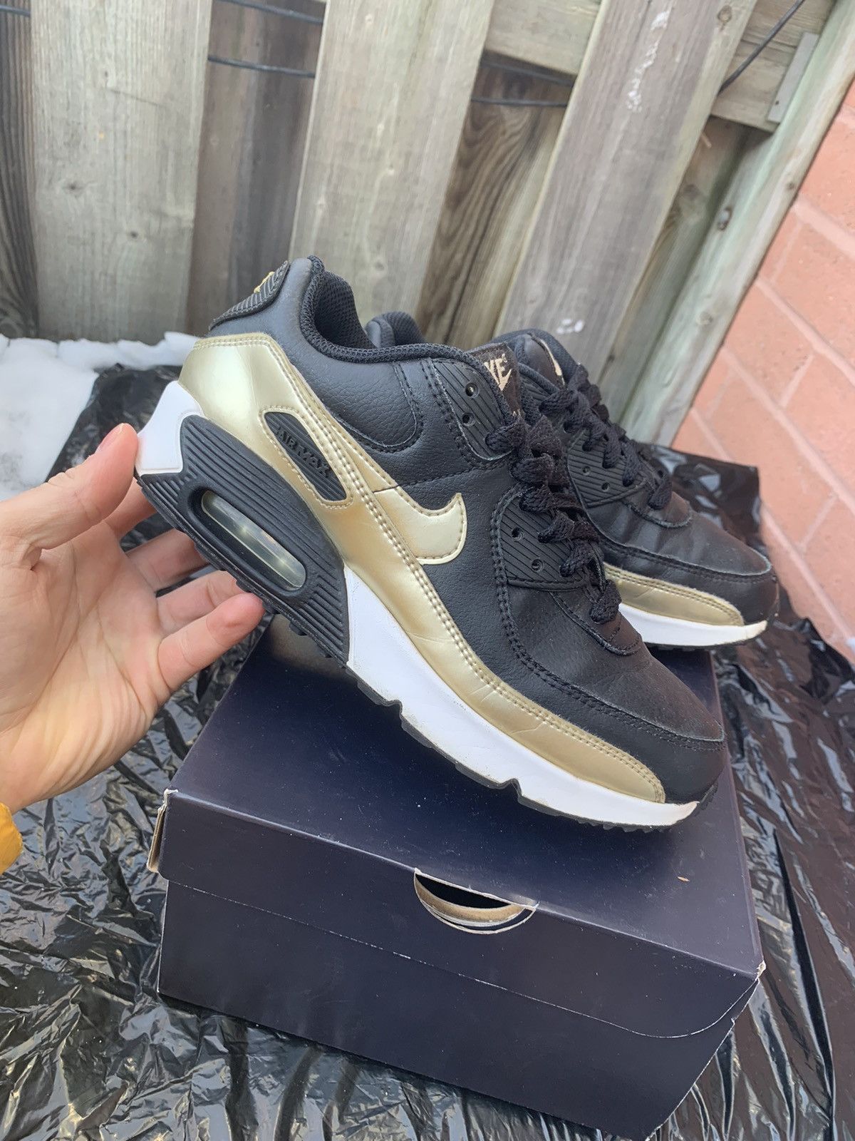 Nike Air Max 90 Black Metallic Gold Star Size US 5 / EU 37 - 5 Thumbnail