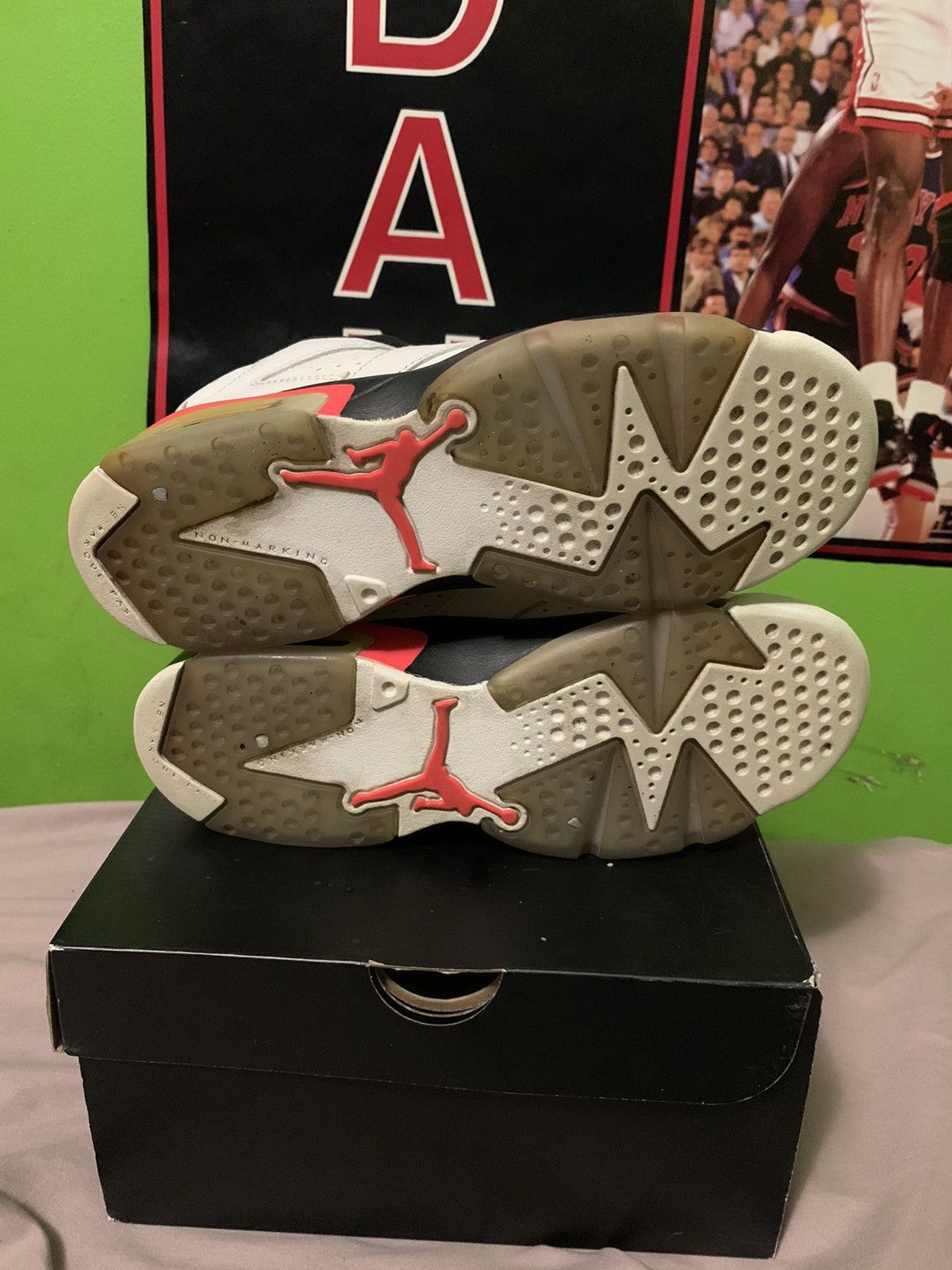 Jordan Brand Air Jordan 6 Retro Low BG Infrared Size US 6.5 / EU 39-40 - 6 Thumbnail
