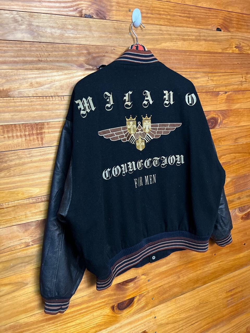 Vintage VINTAGE MILANO CONNECTION LEATHER SLEEVE VARSITY JACKET Size US L / EU 52-54 / 3 - 7 Thumbnail
