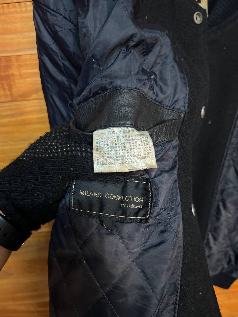 Vintage VINTAGE MILANO CONNECTION LEATHER SLEEVE VARSITY JACKET Size US L / EU 52-54 / 3 - 13 Thumbnail