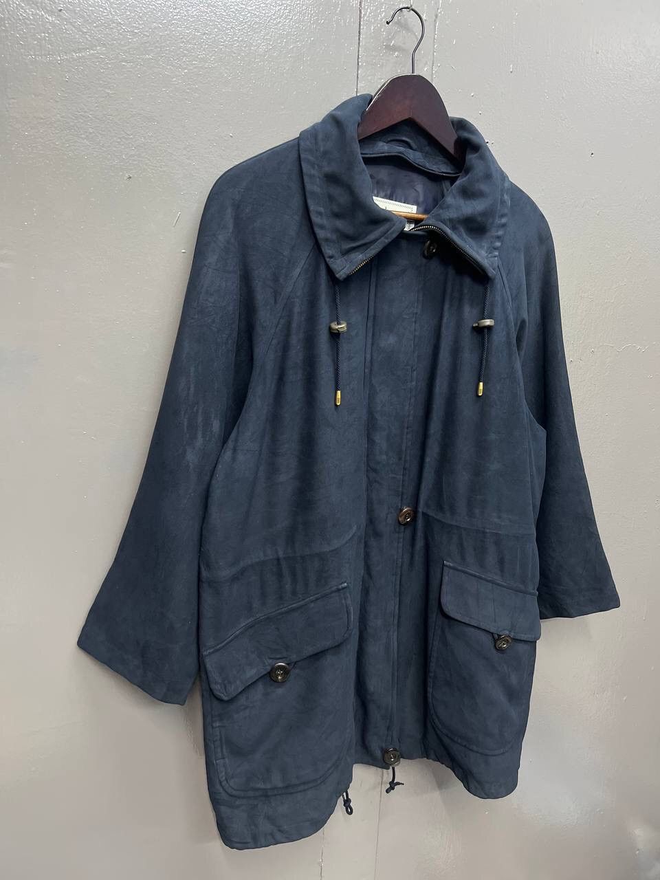 Burberry BURBERRY’S VELVET COAT Size US M / EU 48-50 / 2 - 2 Thumbnail