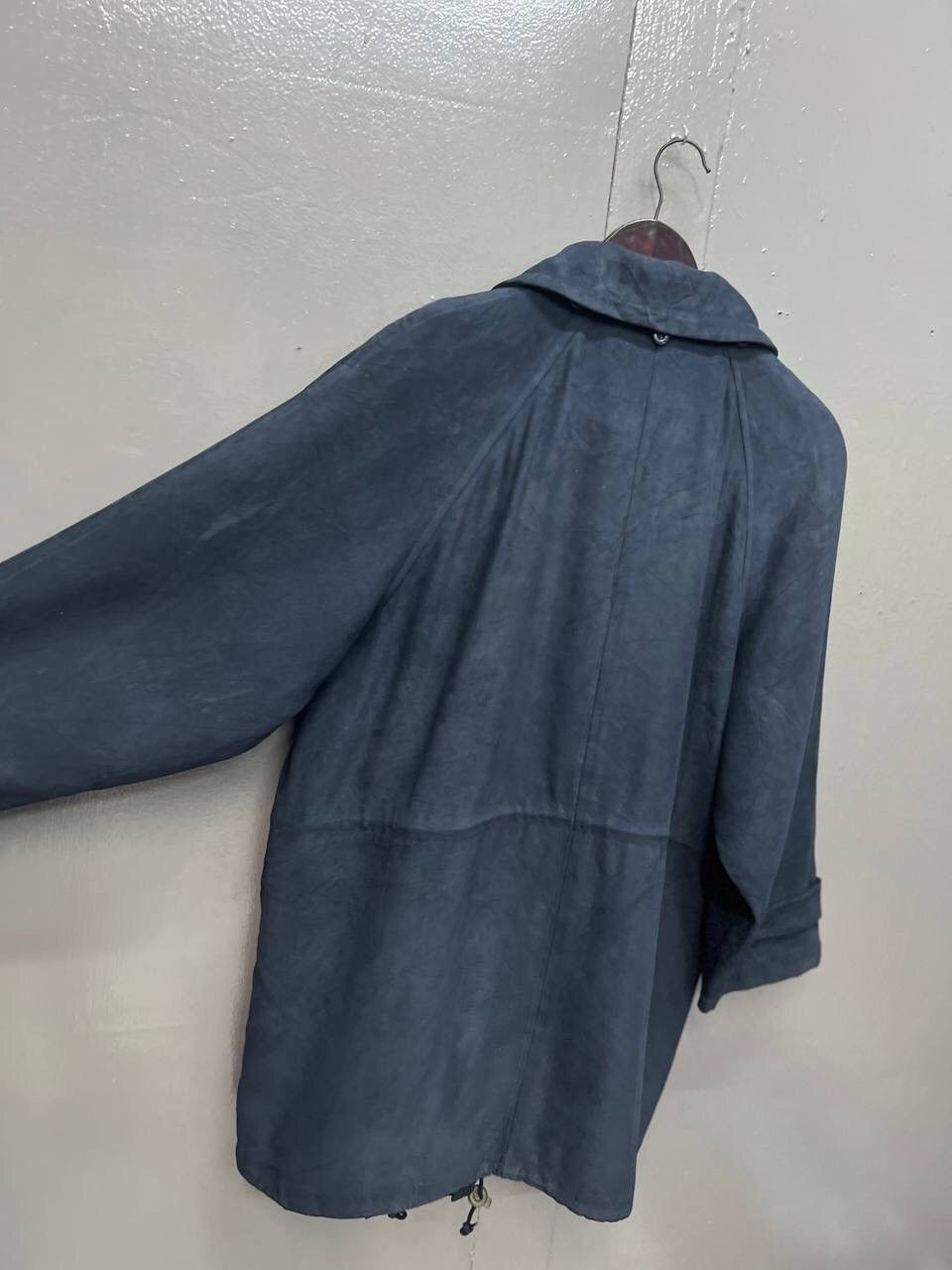 Burberry BURBERRY’S VELVET COAT Size US M / EU 48-50 / 2 - 10 Thumbnail