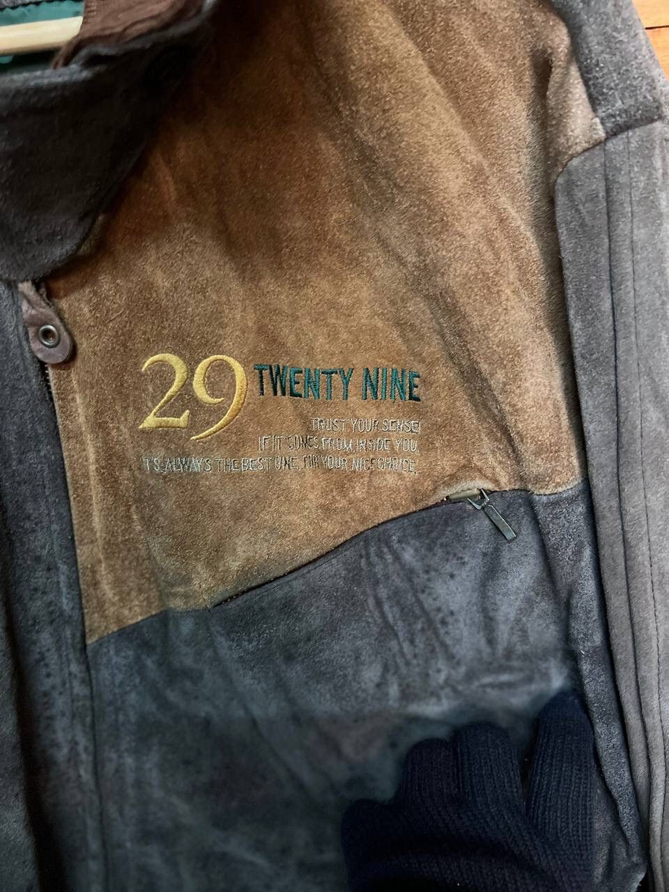 Japanese Brand VINTAGE 29 TWENTY NINE SUEDE LEATHER BOMBER JACKET Size US L / EU 52-54 / 3 - 7 Thumbnail