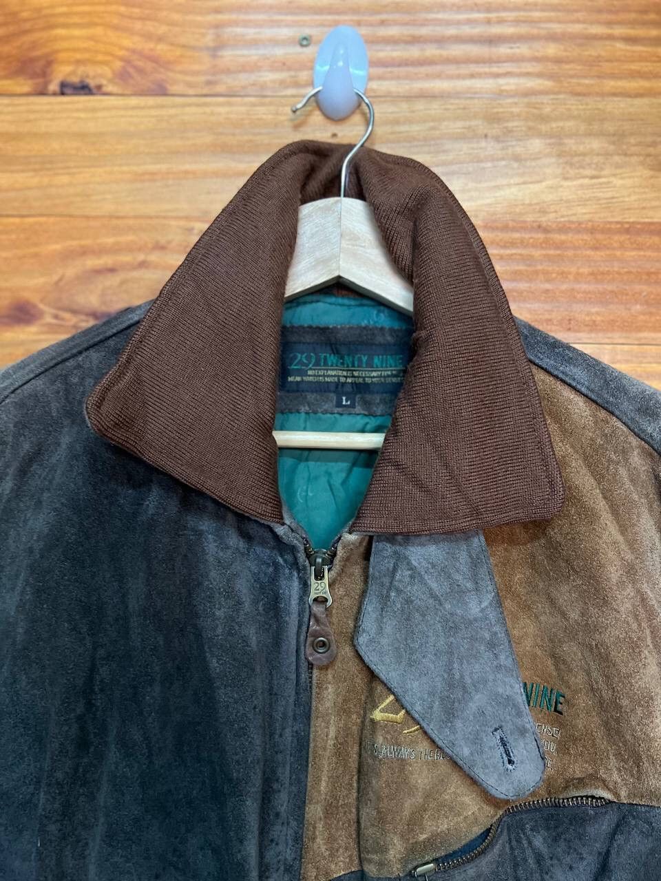 Japanese Brand VINTAGE 29 TWENTY NINE SUEDE LEATHER BOMBER JACKET Size US L / EU 52-54 / 3 - 16 Thumbnail