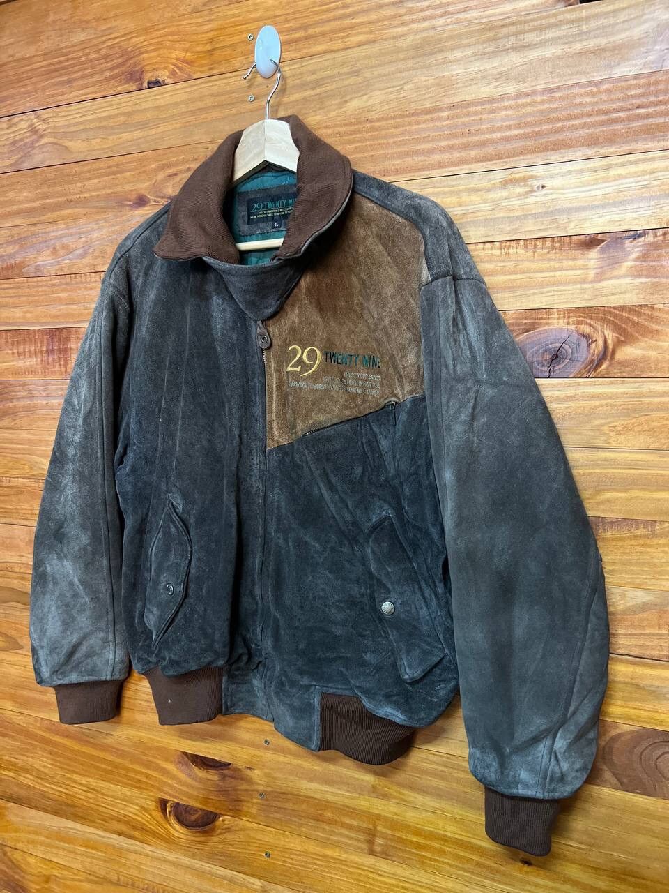 Japanese Brand VINTAGE 29 TWENTY NINE SUEDE LEATHER BOMBER JACKET Size US L / EU 52-54 / 3 - 3 Thumbnail