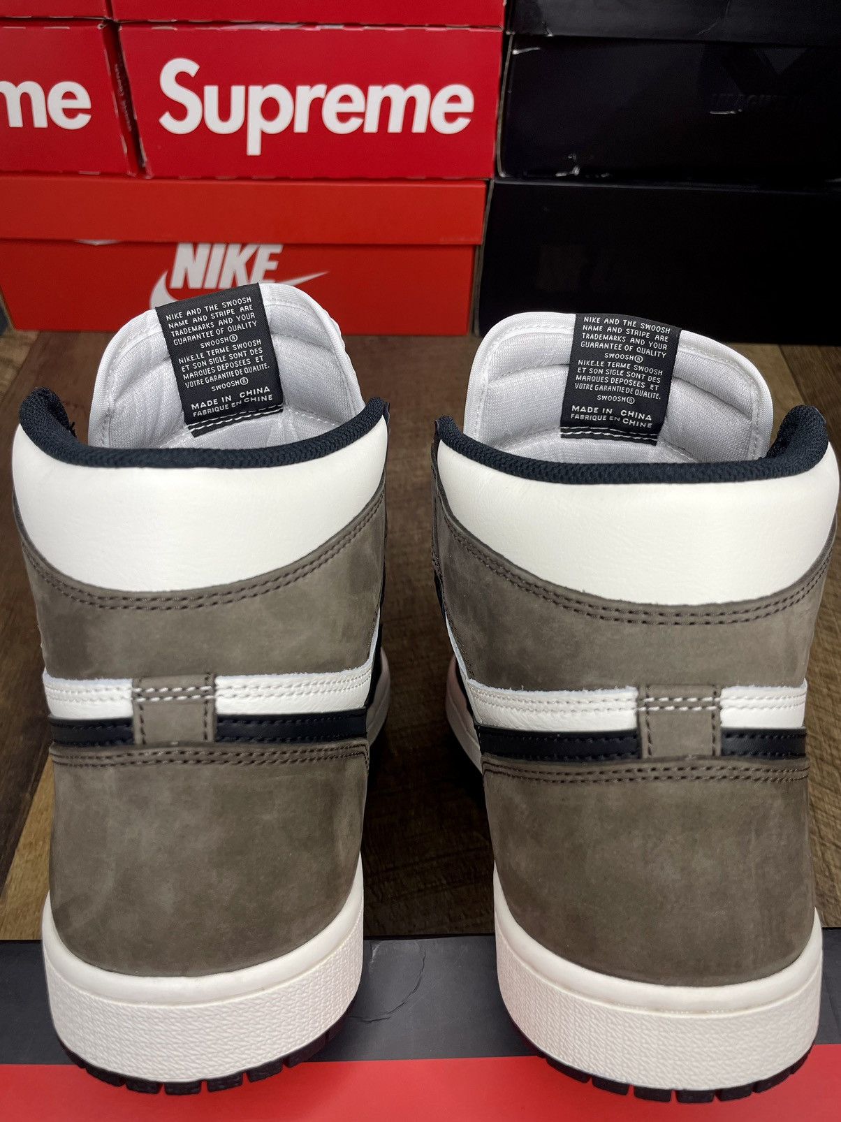 Jordan Brand Air Jordan 1 retro og mocha brown 2020 Size US 10 / EU 43 - 6 Thumbnail