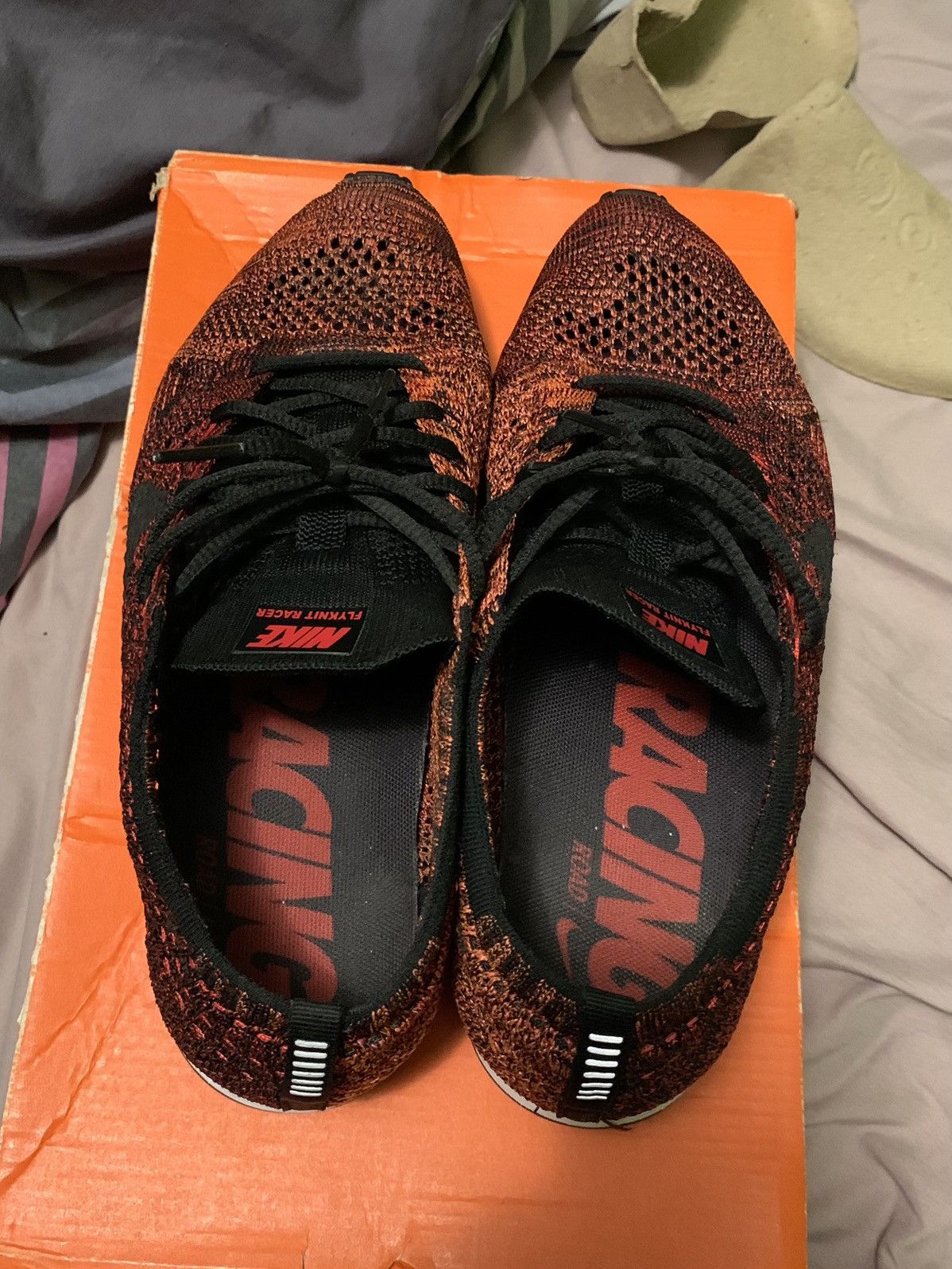 Nike Flyknit Racer Fire Rooster 2017 Size US 7 / EU 40 - 3 Thumbnail