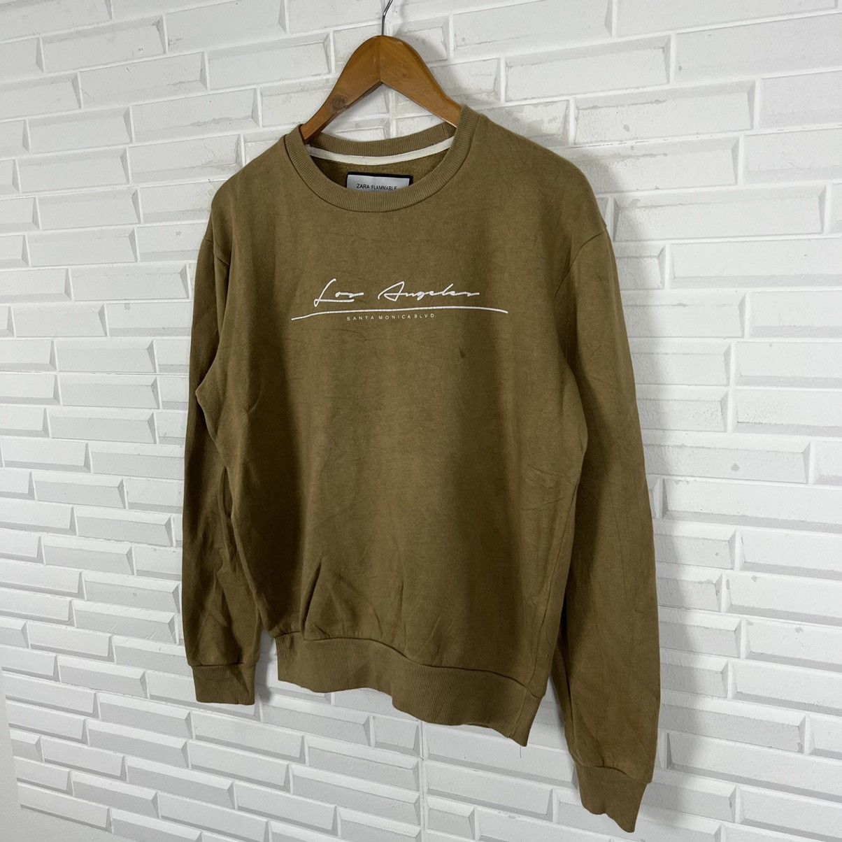 Japanese Brand ZARA FLAMMABLE SWEATSHIRT BIG LOGO Size US M / EU 48-50 / 2 - 2 Thumbnail