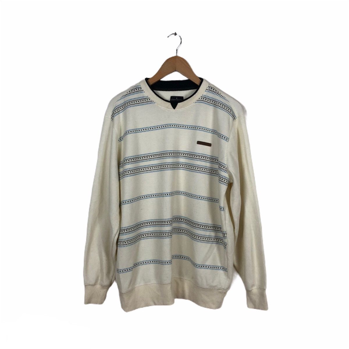 Japanese Brand VINTAGE CLAUDIO VALENTINO SWEATSHIRT Size US L / EU 52-54 / 3 - 1 Thumbnail